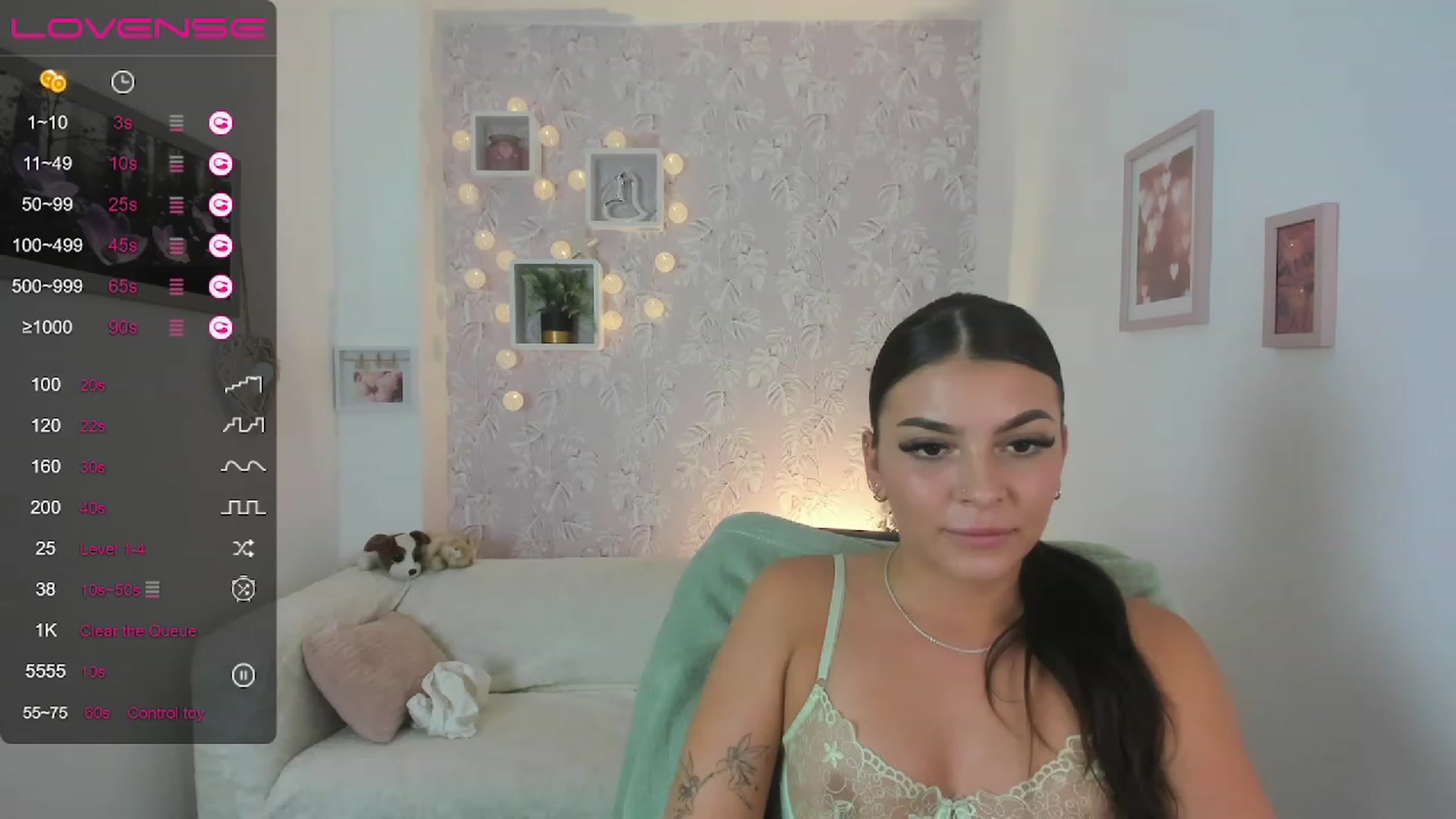 Gallery image thumbnail from Lana_Grey18's myfreecams stream on, 08/11/2023, 15:02 image 17 of 20