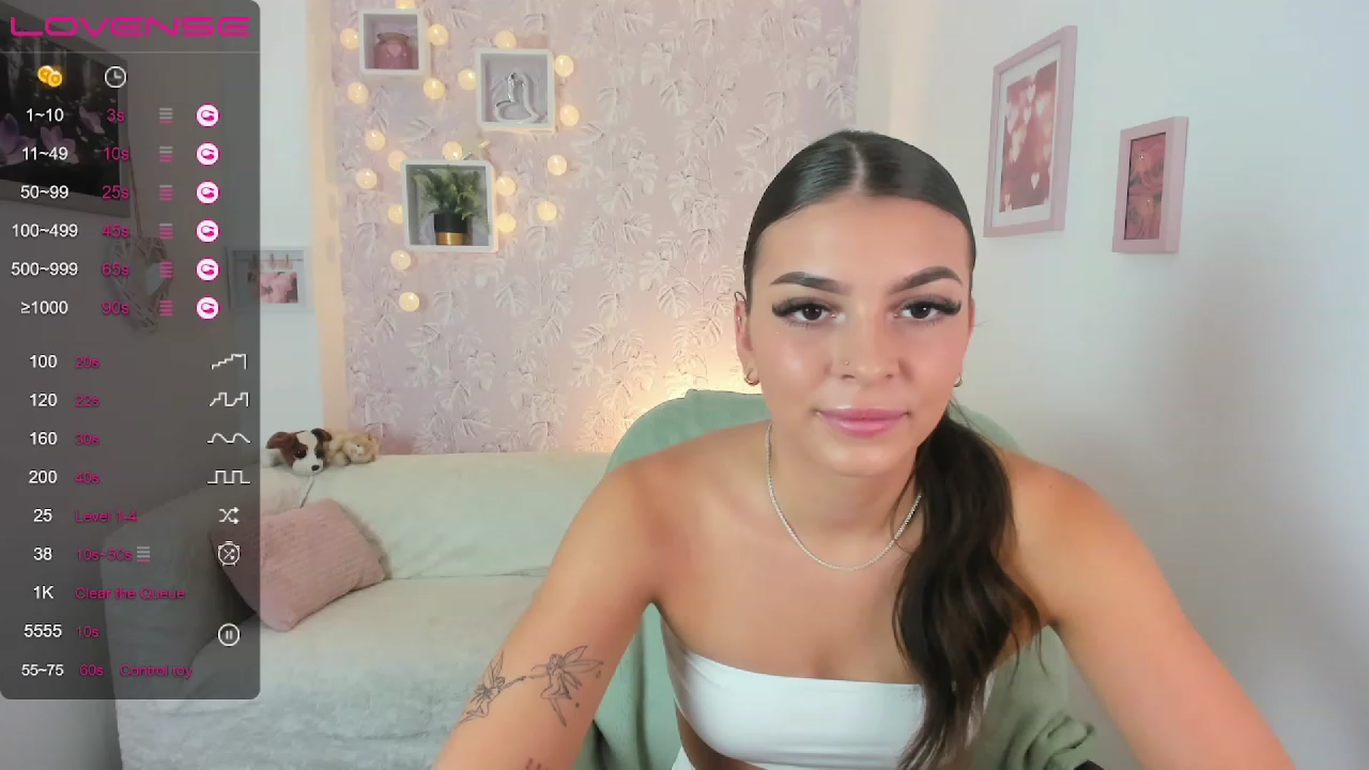 Gallery image thumbnail from Lana_Grey18's myfreecams stream on, 08/11/2023, 15:02 image 3 of 20