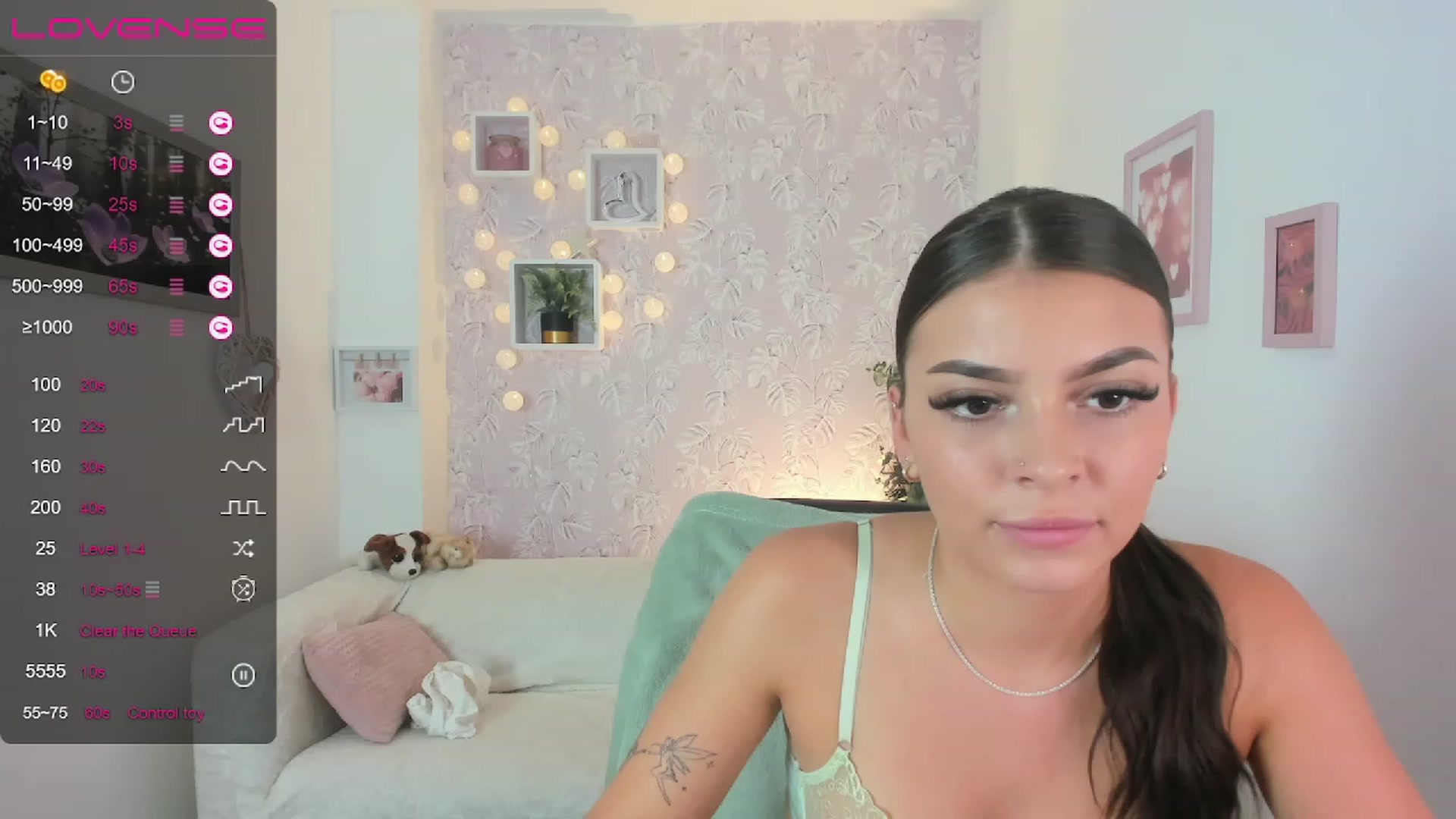 Gallery image thumbnail from Lana_Grey18's myfreecams stream on, 08/11/2023, 15:02 image 19 of 20