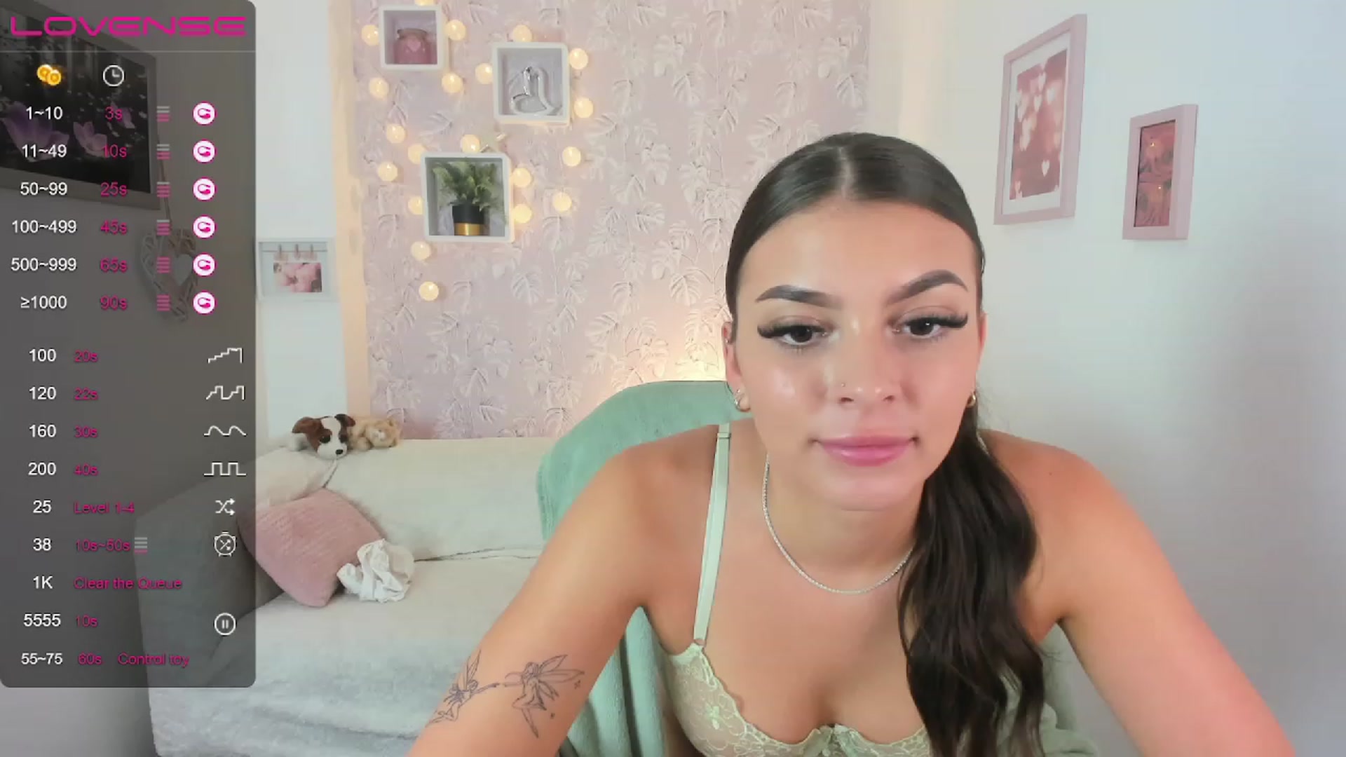 Gallery image thumbnail from Lana_Grey18's myfreecams stream on, 08/11/2023, 18:04 image 18 of 20