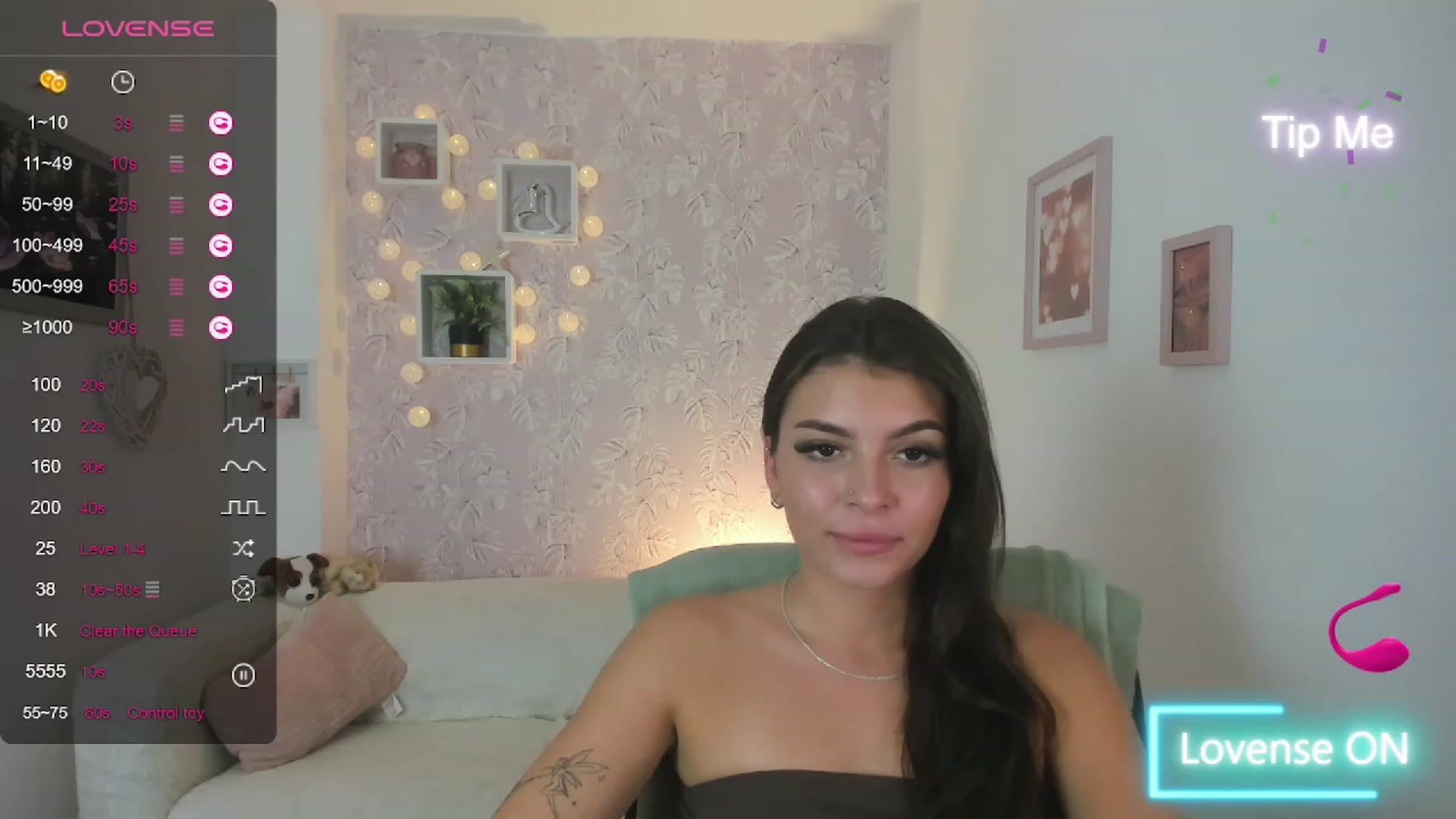 Gallery image thumbnail from Lana_Grey18's myfreecams stream on, 08/16/2023, 16:10 image 19 of 20
