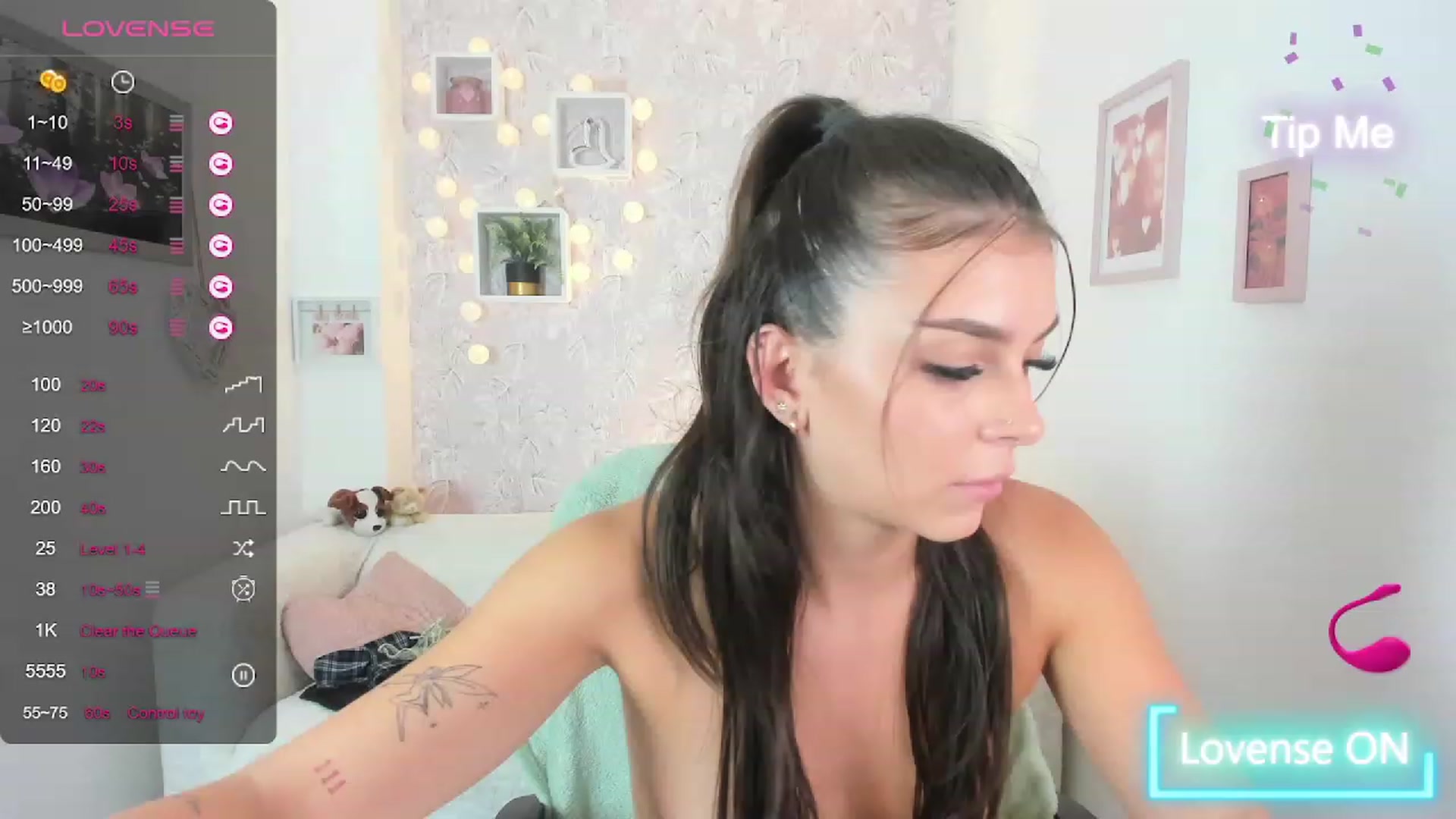 Gallery image thumbnail from Lana_Grey18's myfreecams stream on, 08/18/2023, 17:21 image 18 of 20