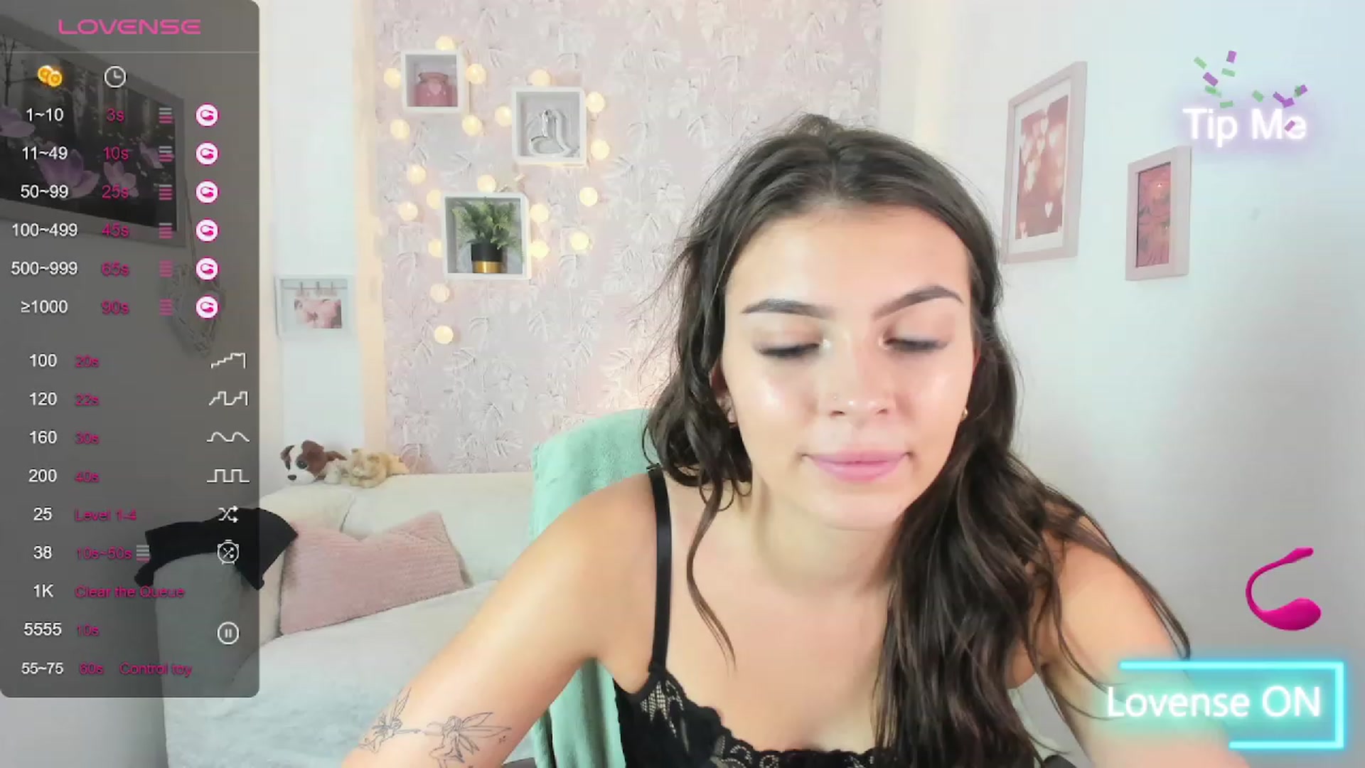 Gallery image thumbnail from Lana_Grey18's myfreecams stream on, 09/13/2023, 17:13 image 15 of 20