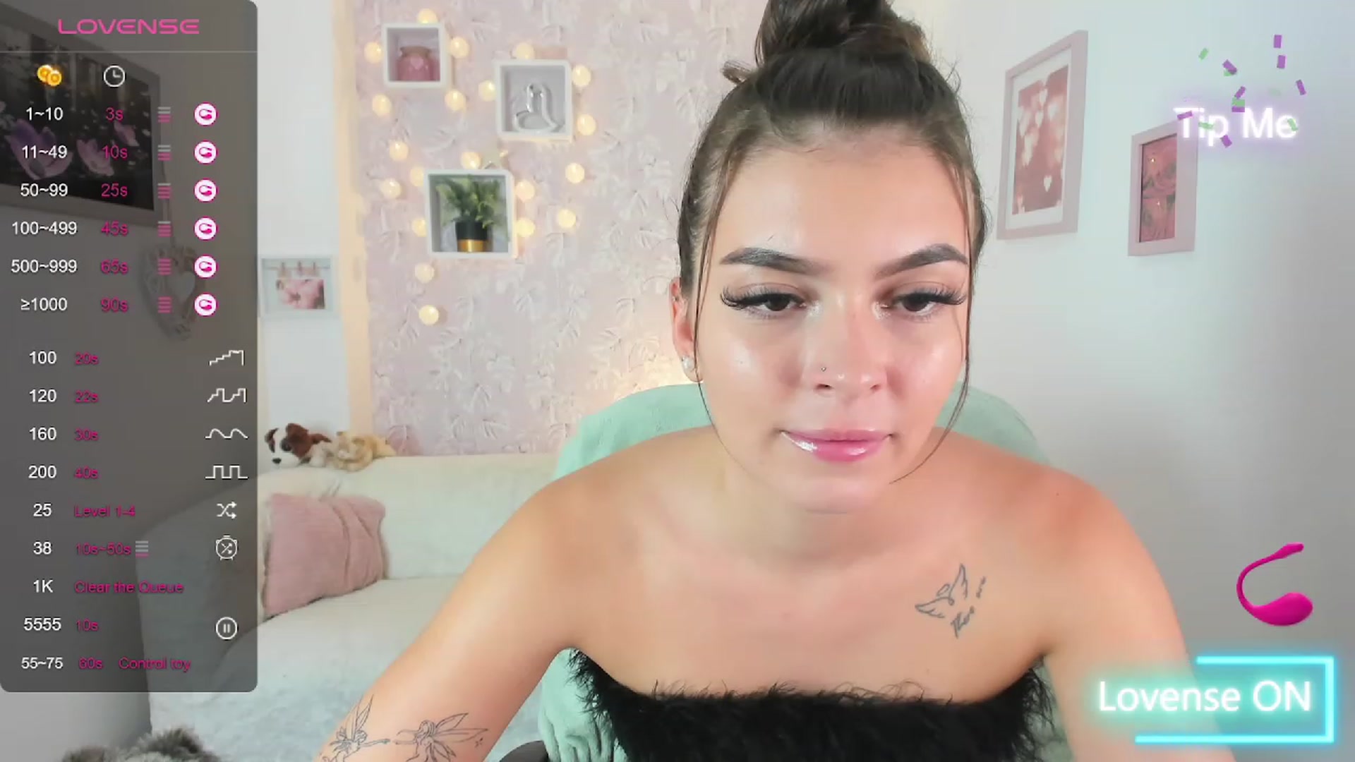 Gallery image thumbnail from Lana_Grey18's myfreecams stream on, 09/22/2023, 17:13 image 7 of 20