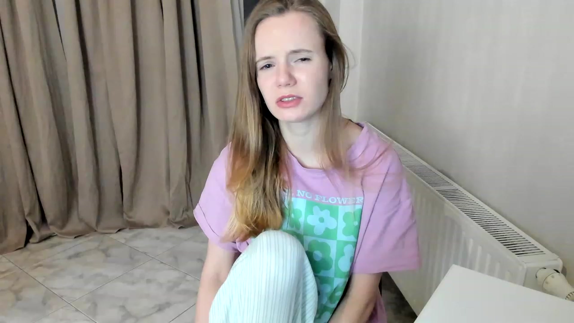 Gallery image thumbnail from Lana_Kitty20's myfreecams stream on, 11/19/2022, 22:43 image 10 of 20