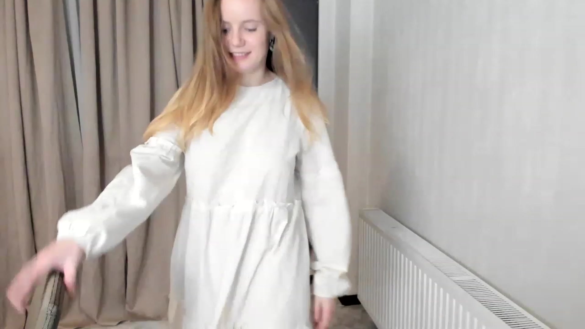 Gallery image thumbnail from Lana_Kitty20's myfreecams stream on, 11/19/2022, 22:43 image 15 of 20
