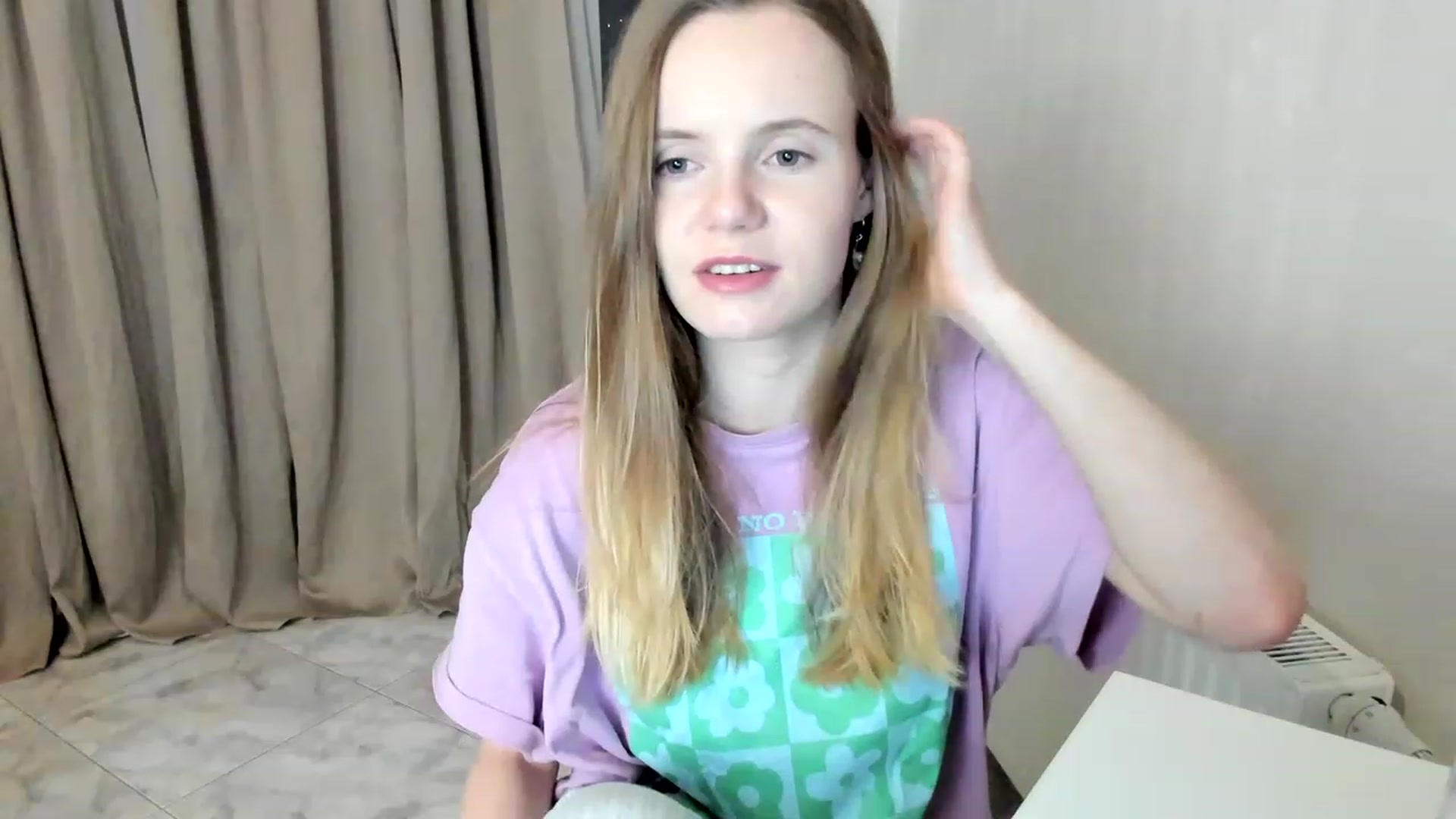 Gallery image thumbnail from Lana_Kitty20's myfreecams stream on, 11/19/2022, 22:43 image 8 of 20