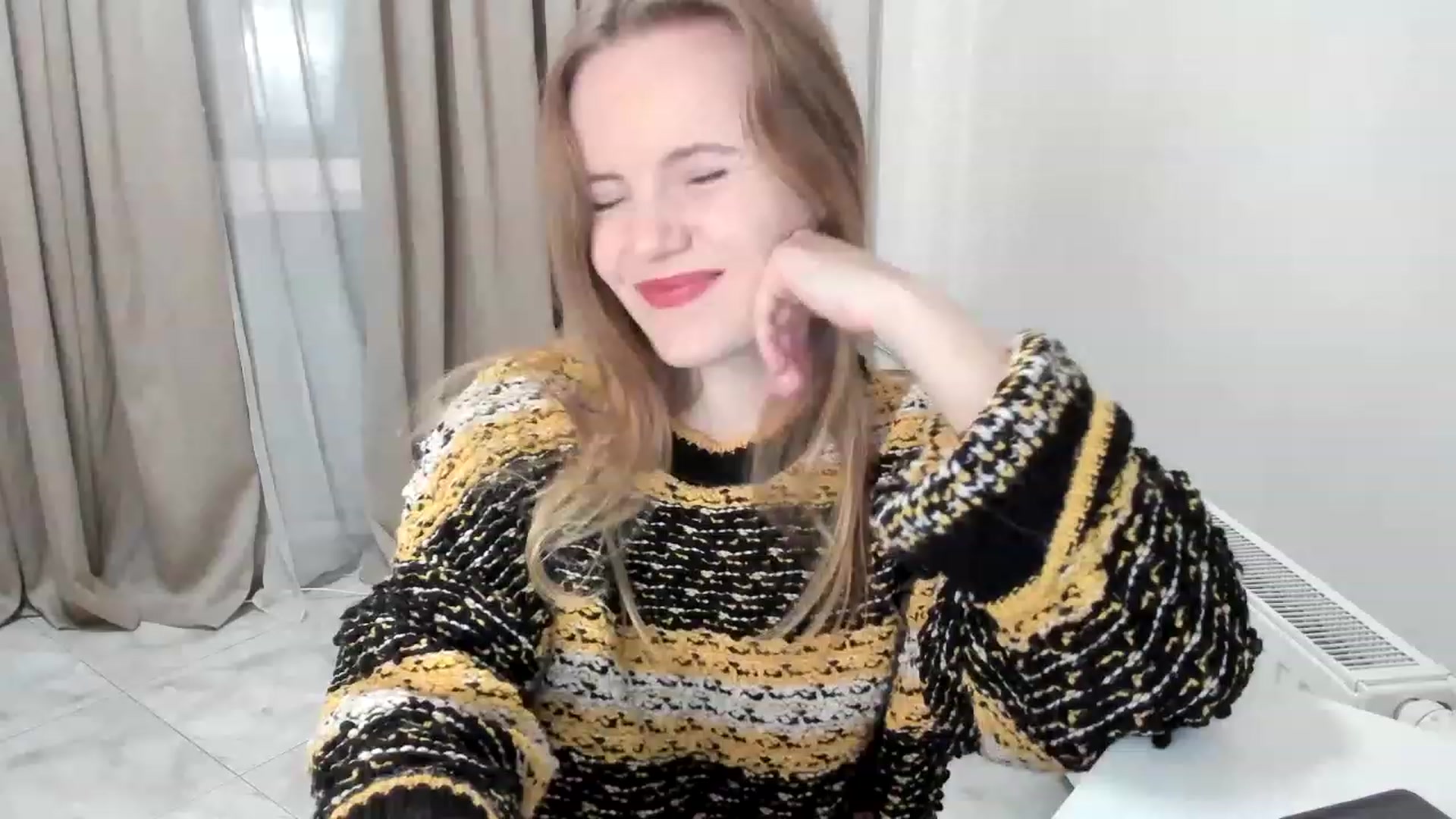 Gallery image thumbnail from Lana_Kitty20's myfreecams stream on, 11/20/2022, 19:54 image 3 of 20