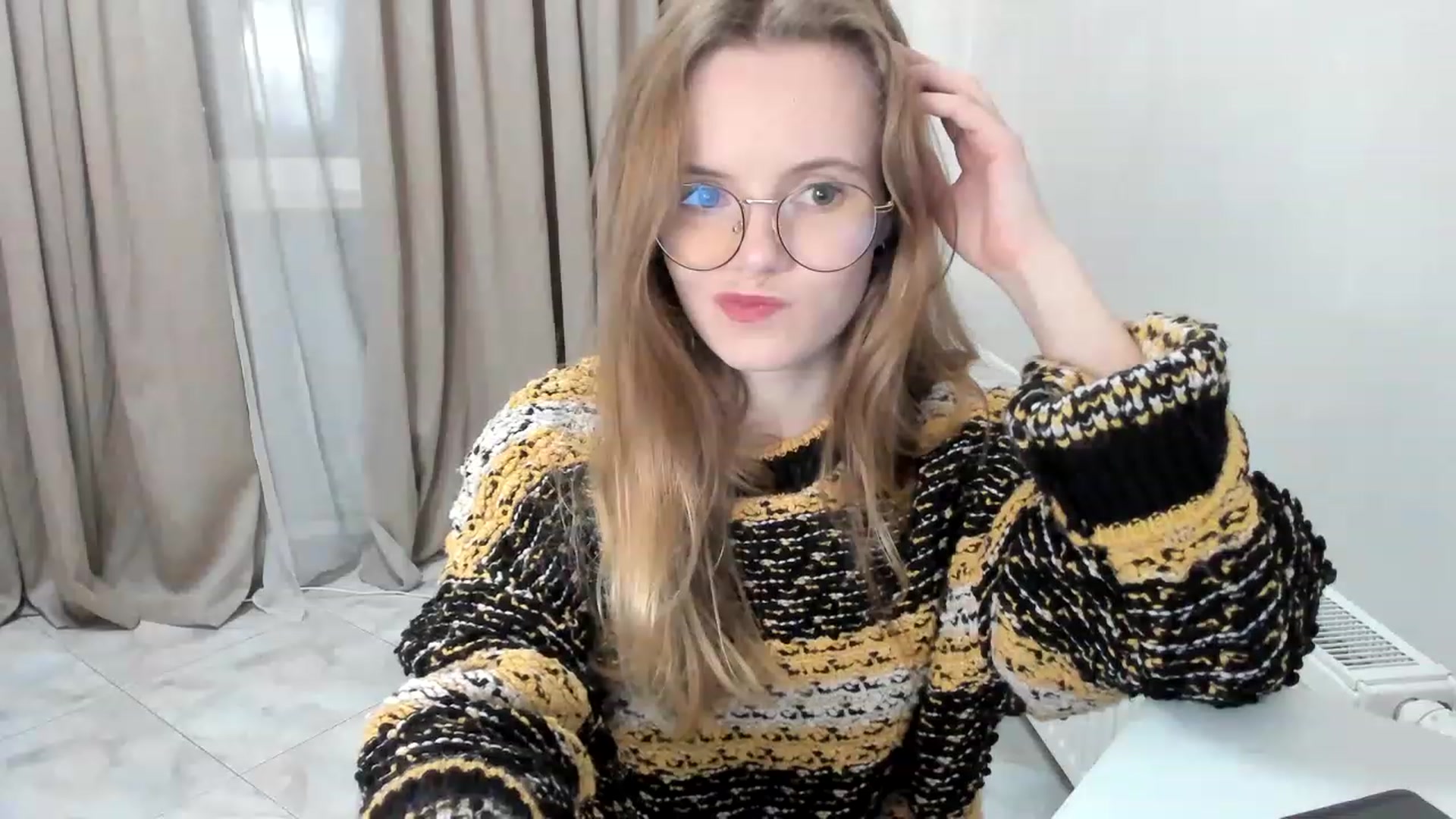 Gallery image thumbnail from Lana_Kitty20's myfreecams stream on, 11/20/2022, 19:54 image 5 of 20