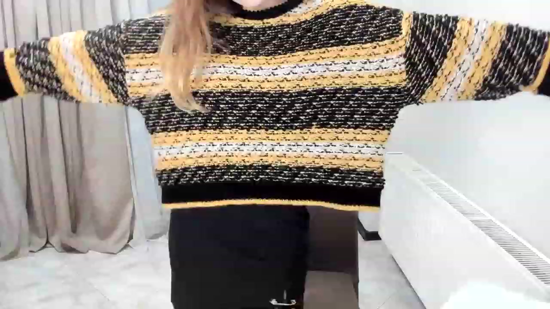 Gallery image thumbnail from Lana_Kitty20's myfreecams stream on, 11/20/2022, 22:07 image 14 of 20