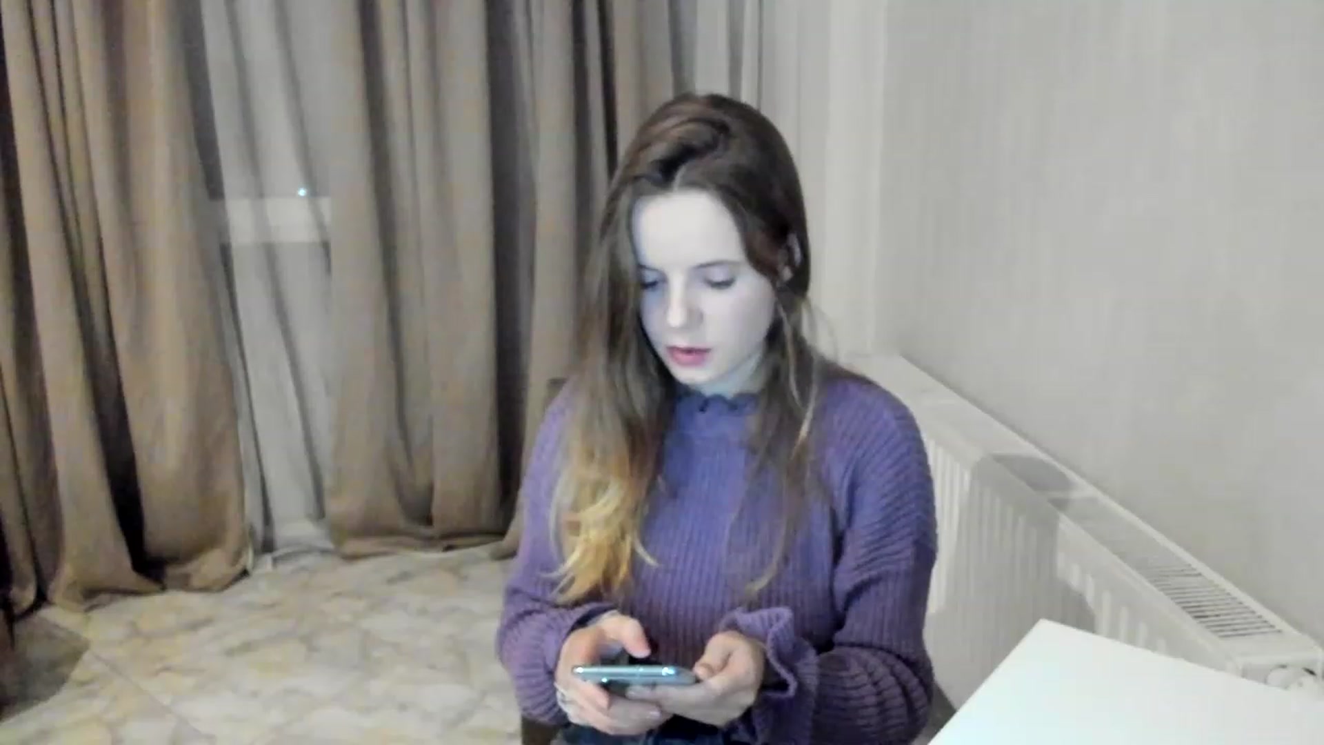 Gallery image thumbnail from Lana_Kitty20's myfreecams stream on, 11/21/2022, 21:46 image 5 of 20