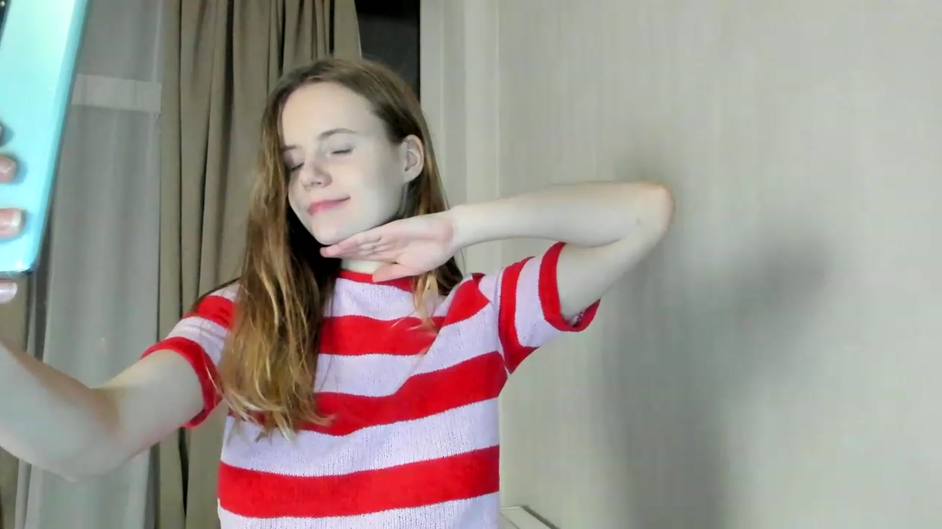 Gallery image thumbnail from Lana_Kitty20's myfreecams stream on, 12/04/2022, 02:20 image 2 of 20