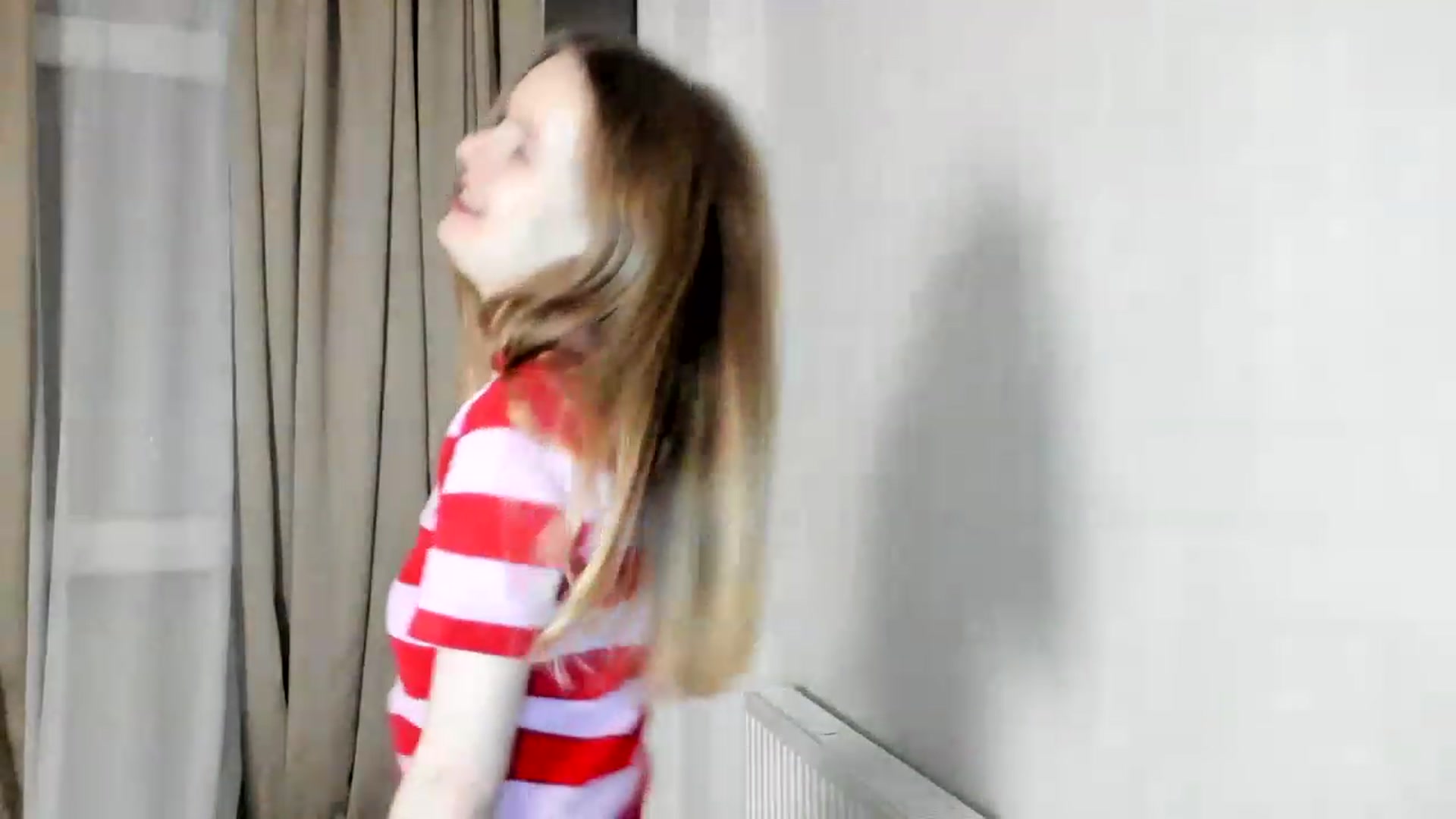 Gallery image thumbnail from Lana_Kitty20's myfreecams stream on, 12/04/2022, 02:20 image 7 of 20