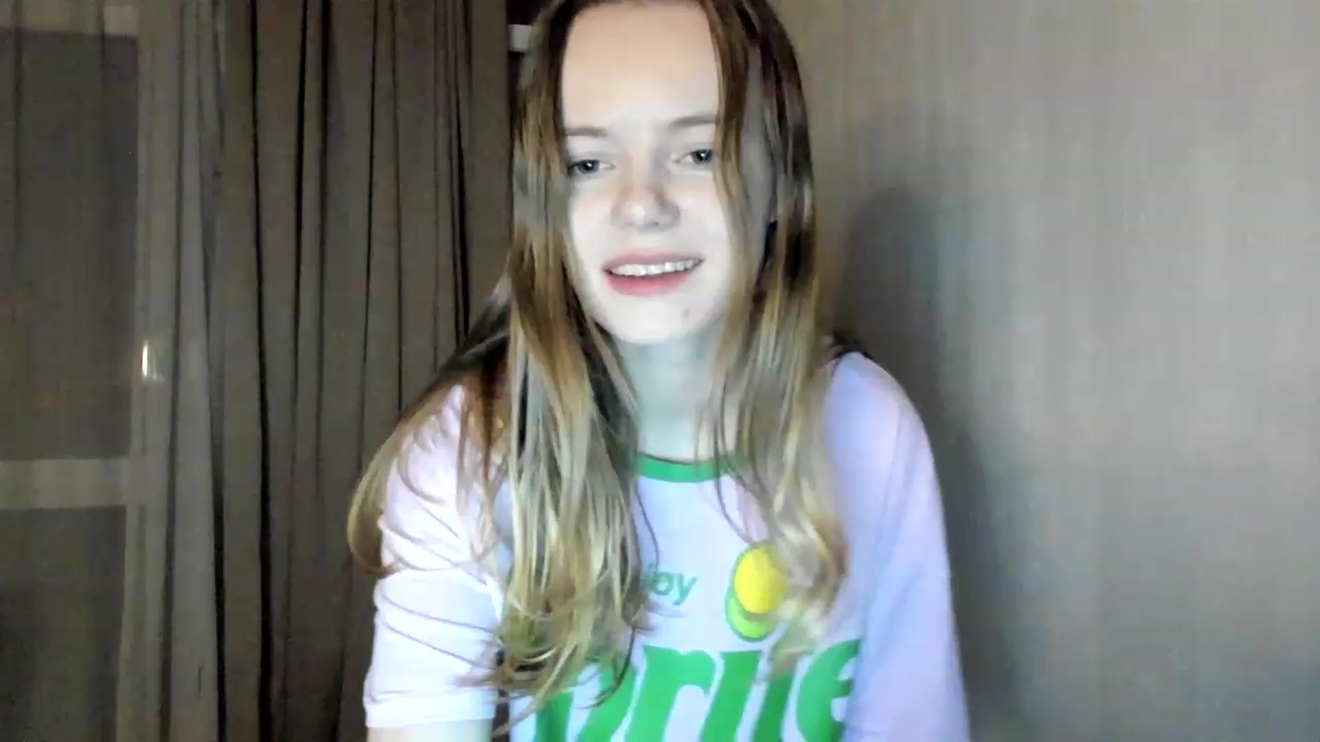 Gallery image thumbnail from Lana_Kitty20's myfreecams stream on, 12/18/2022, 24:43 image 14 of 20