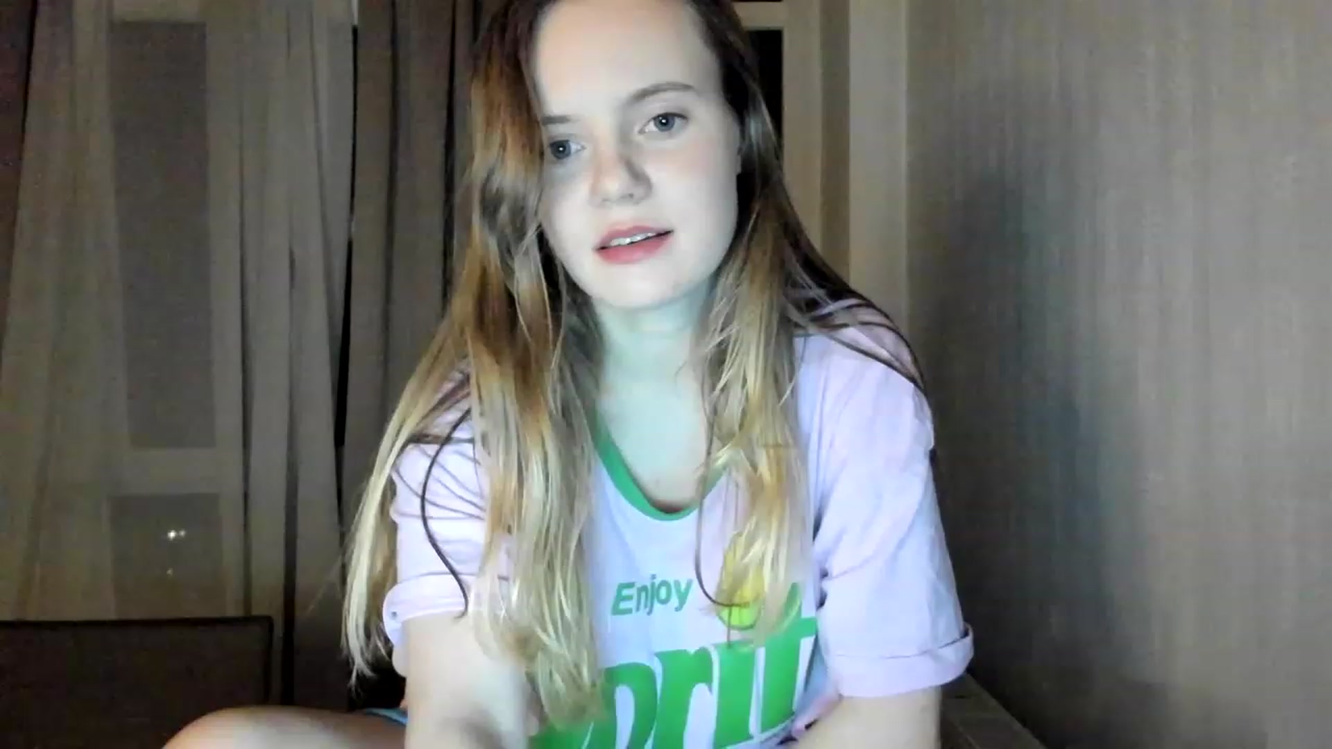 Gallery image thumbnail from Lana_Kitty20's myfreecams stream on, 12/31/2022, 24:16 image 2 of 20
