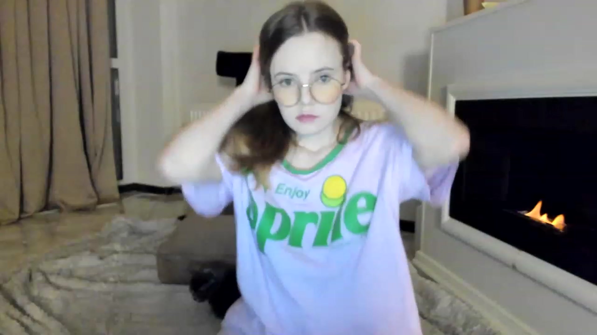 Gallery image thumbnail from Lana_Kitty20's myfreecams stream on, 01/12/2023, 19:08 image 18 of 20