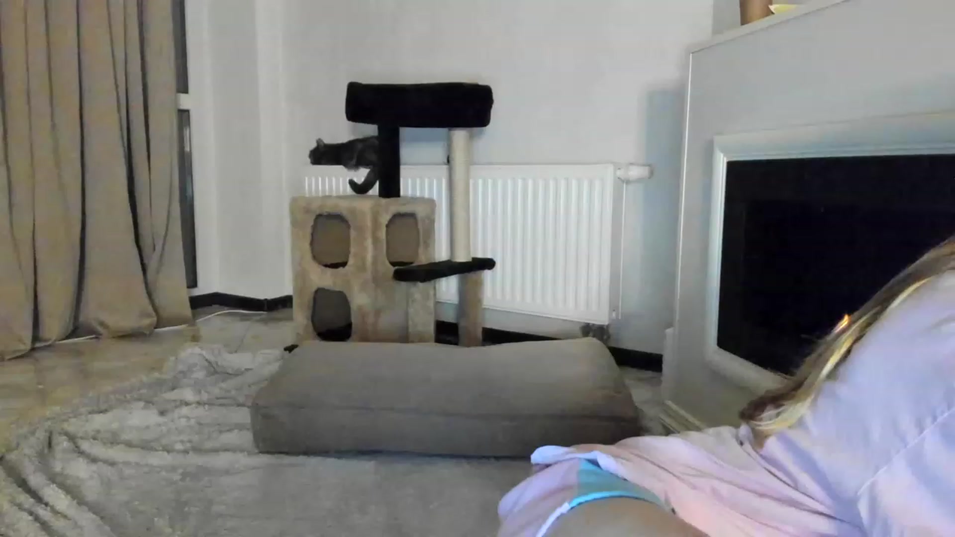 Gallery image thumbnail from Lana_Kitty20's myfreecams stream on, 01/12/2023, 19:08 image 1 of 20