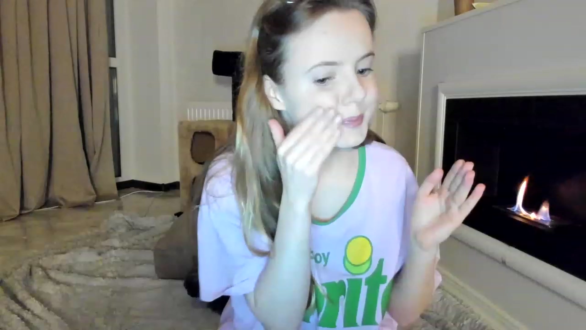 Gallery image thumbnail from Lana_Kitty20's myfreecams stream on, 01/12/2023, 19:08 image 11 of 20