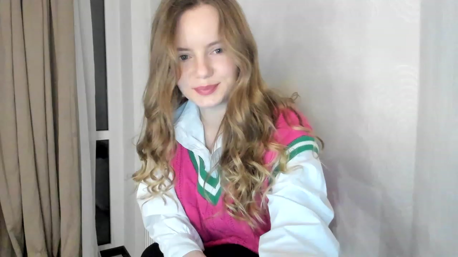 Gallery image thumbnail from Lana_Kitty20's myfreecams stream on, 03/16/2023, 01:27 image 1 of 20