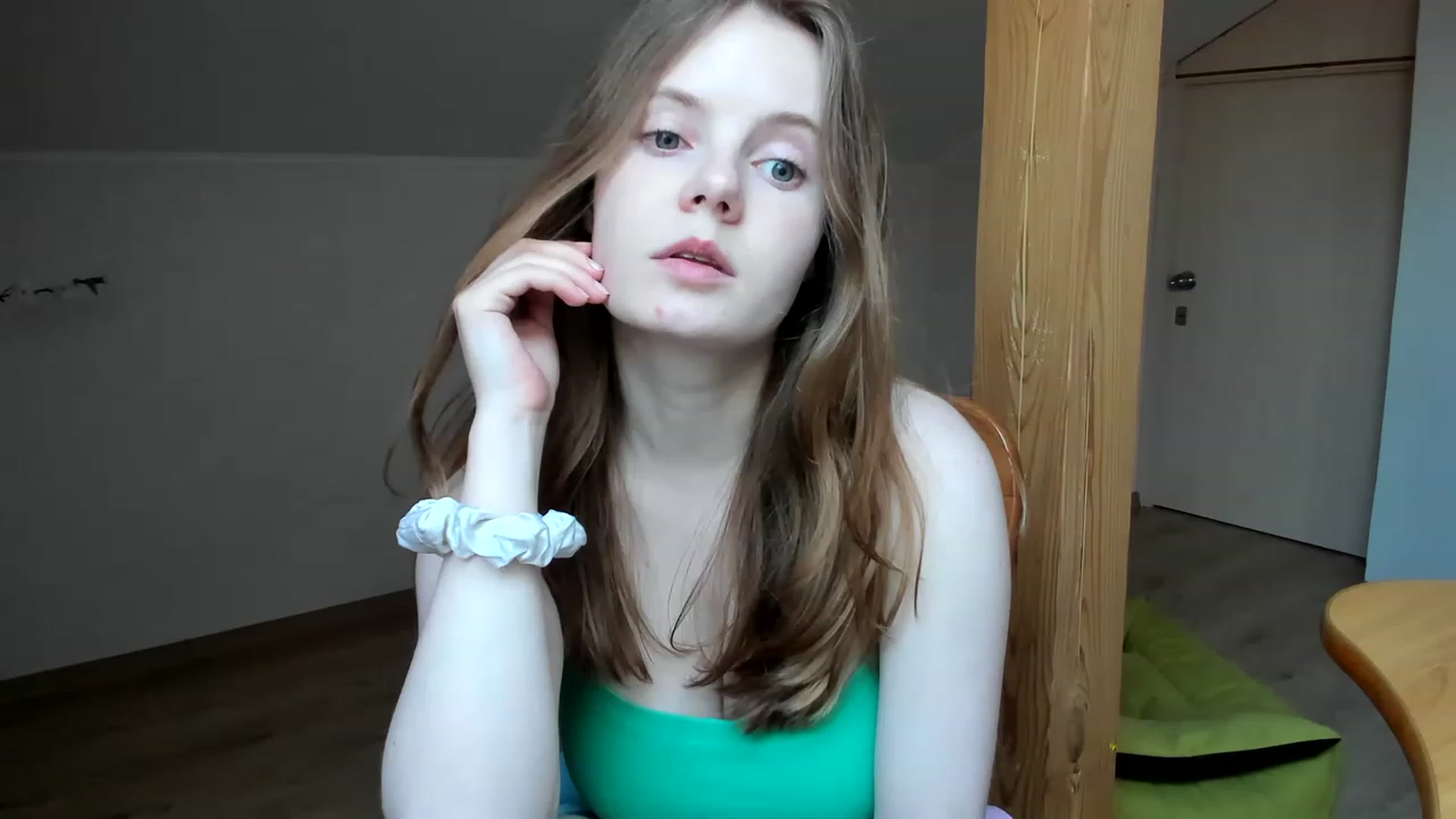 Gallery image thumbnail from Lana_Kitty20's myfreecams stream on, 07/14/2023, 17:37 image 8 of 20