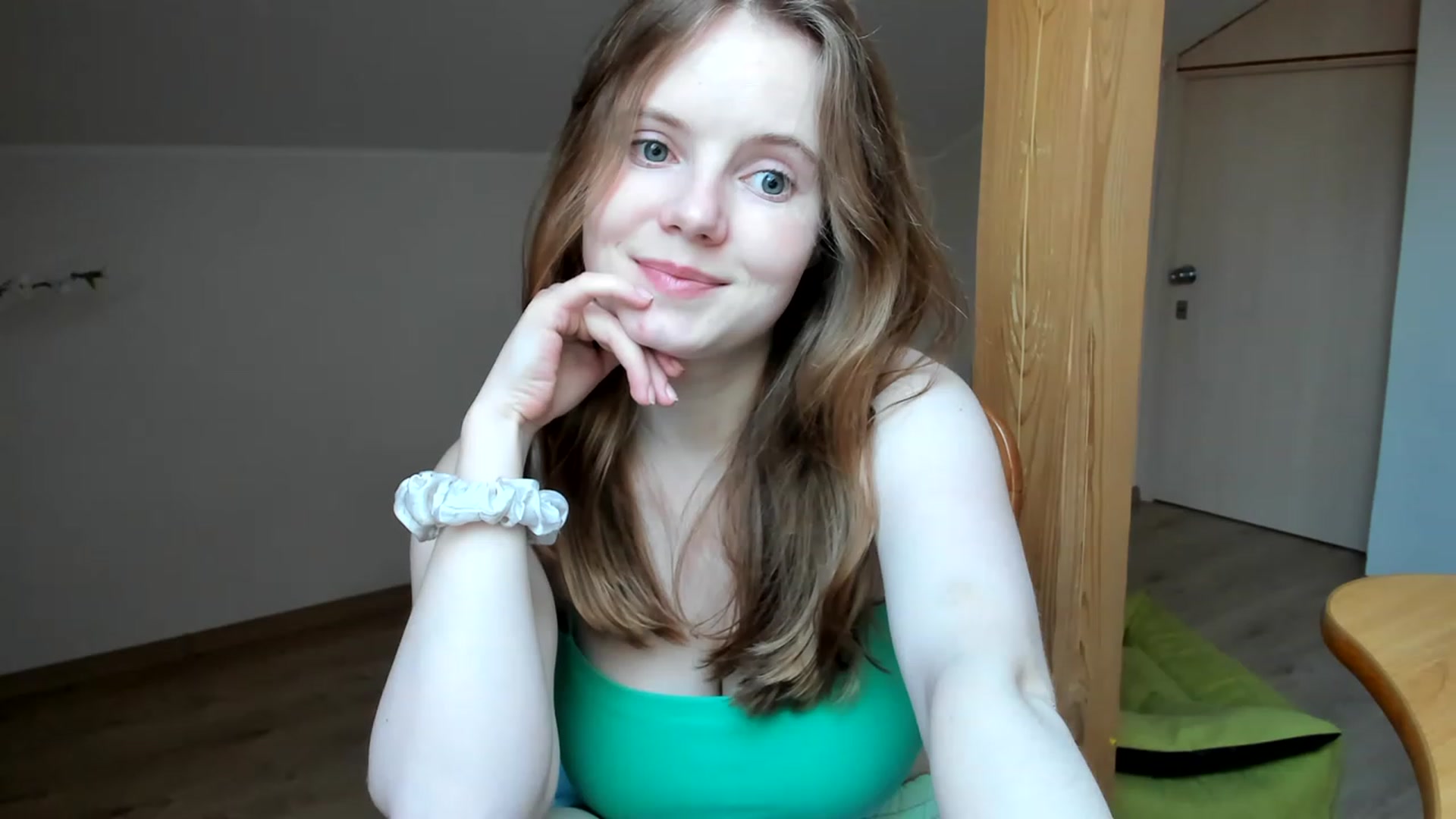 Gallery image thumbnail from Lana_Kitty20's myfreecams stream on, 07/14/2023, 17:37 image 6 of 20