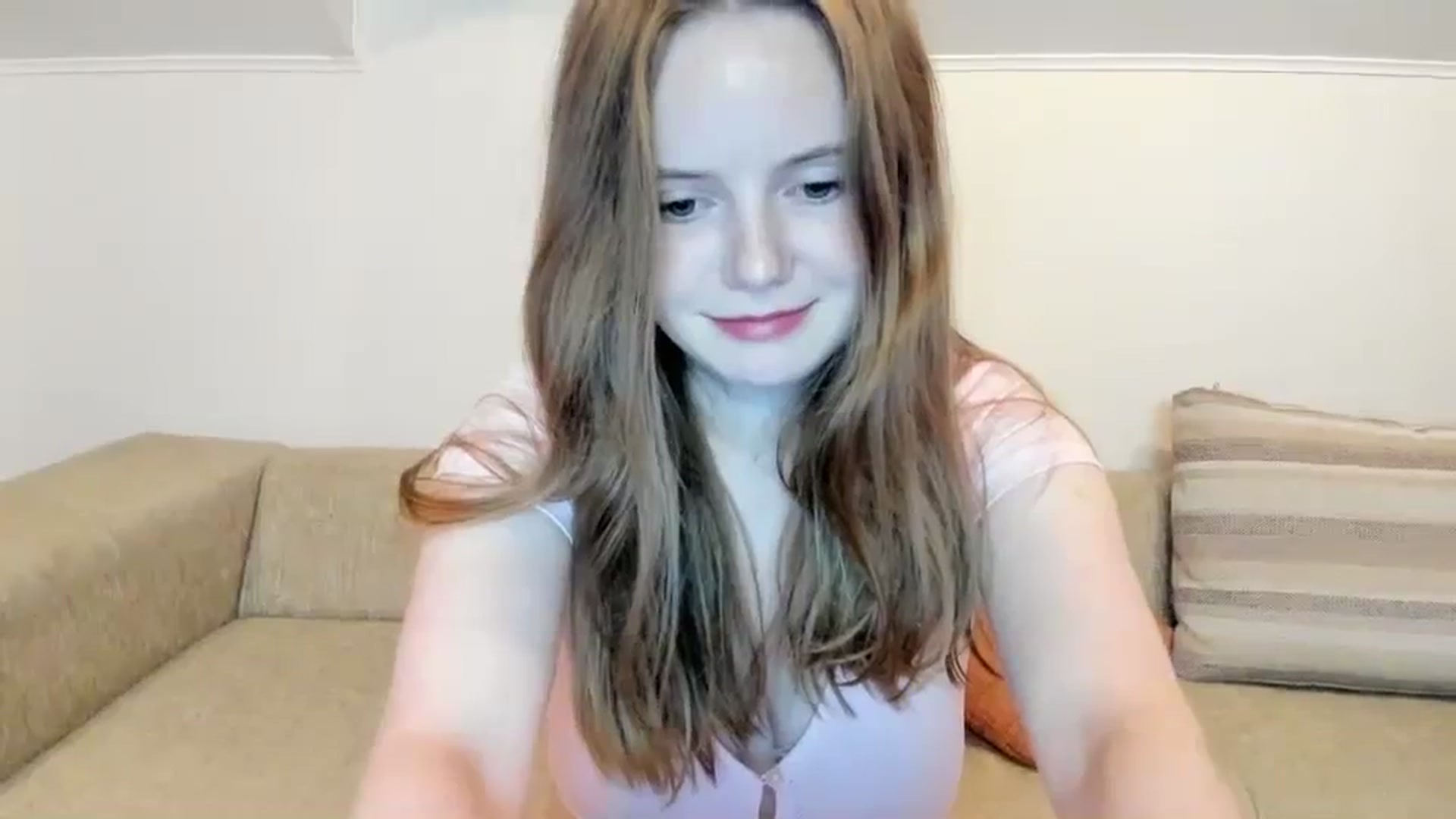 Gallery image thumbnail from Lana_Kitty20's myfreecams stream on, 09/08/2023, 21:35 image 13 of 20