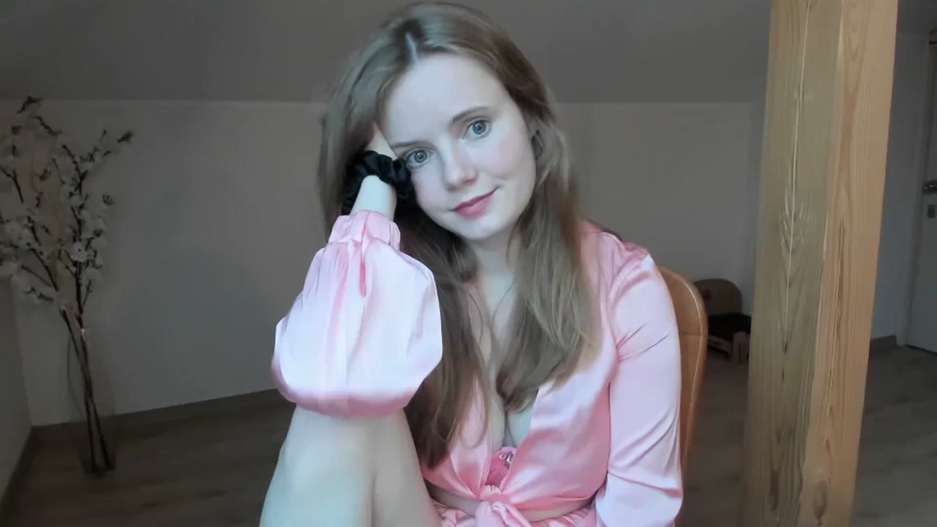Gallery image thumbnail from Lana_Kitty20's myfreecams stream on, 09/26/2023, 15:45 image 13 of 20
