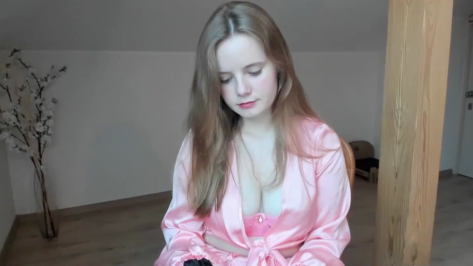 Gallery image thumbnail from Lana_Kitty20's myfreecams stream on, 09/26/2023, 15:45 image 4 of 20