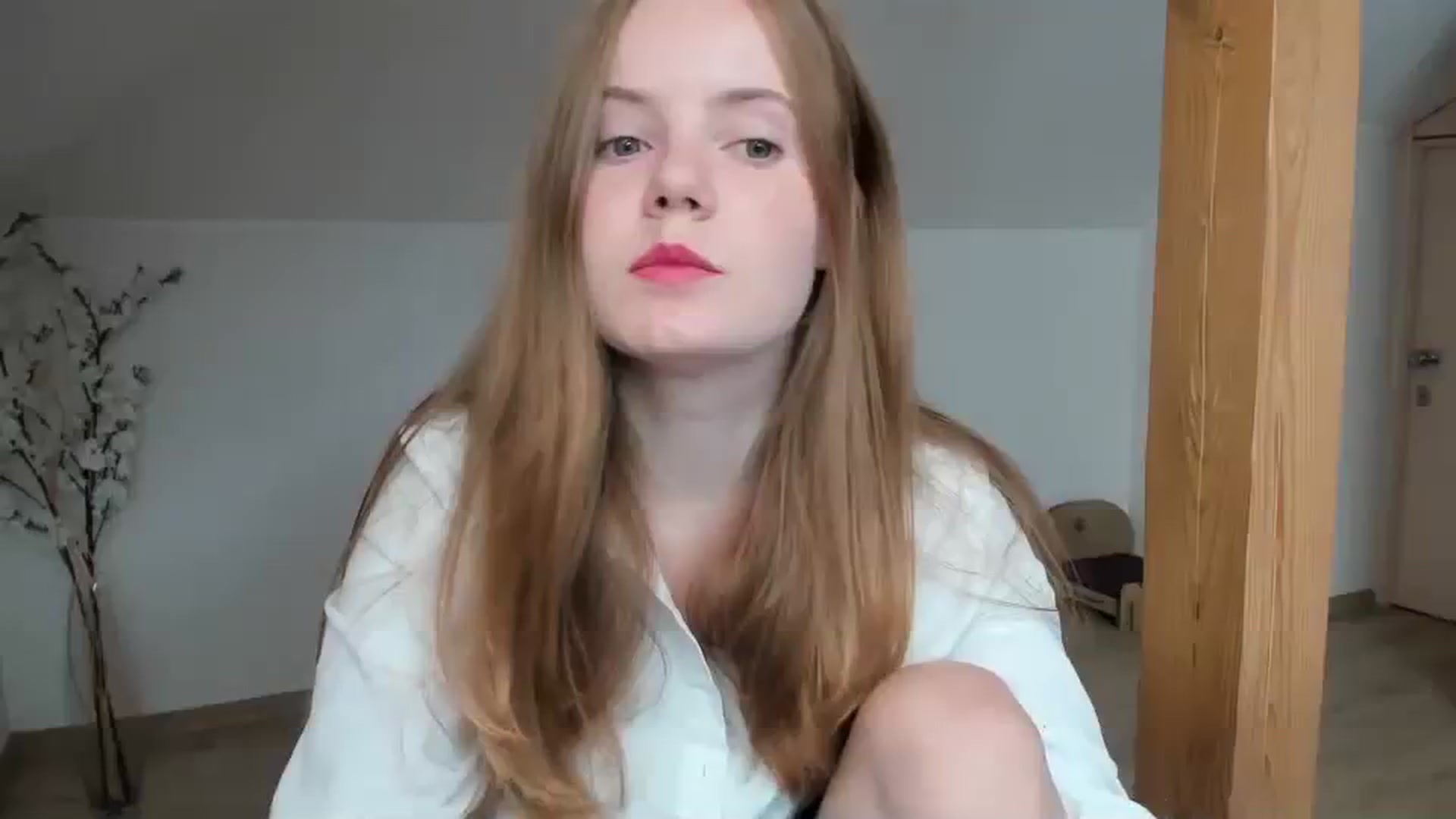 Gallery image thumbnail from Lana_Kitty20's myfreecams stream on, 09/27/2023, 13:07 image 6 of 20