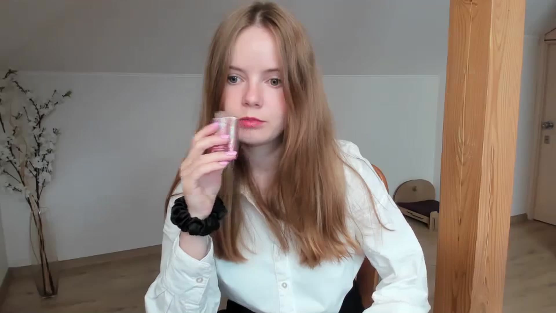 Gallery image thumbnail from Lana_Kitty20's myfreecams stream on, 09/27/2023, 13:07 image 20 of 20