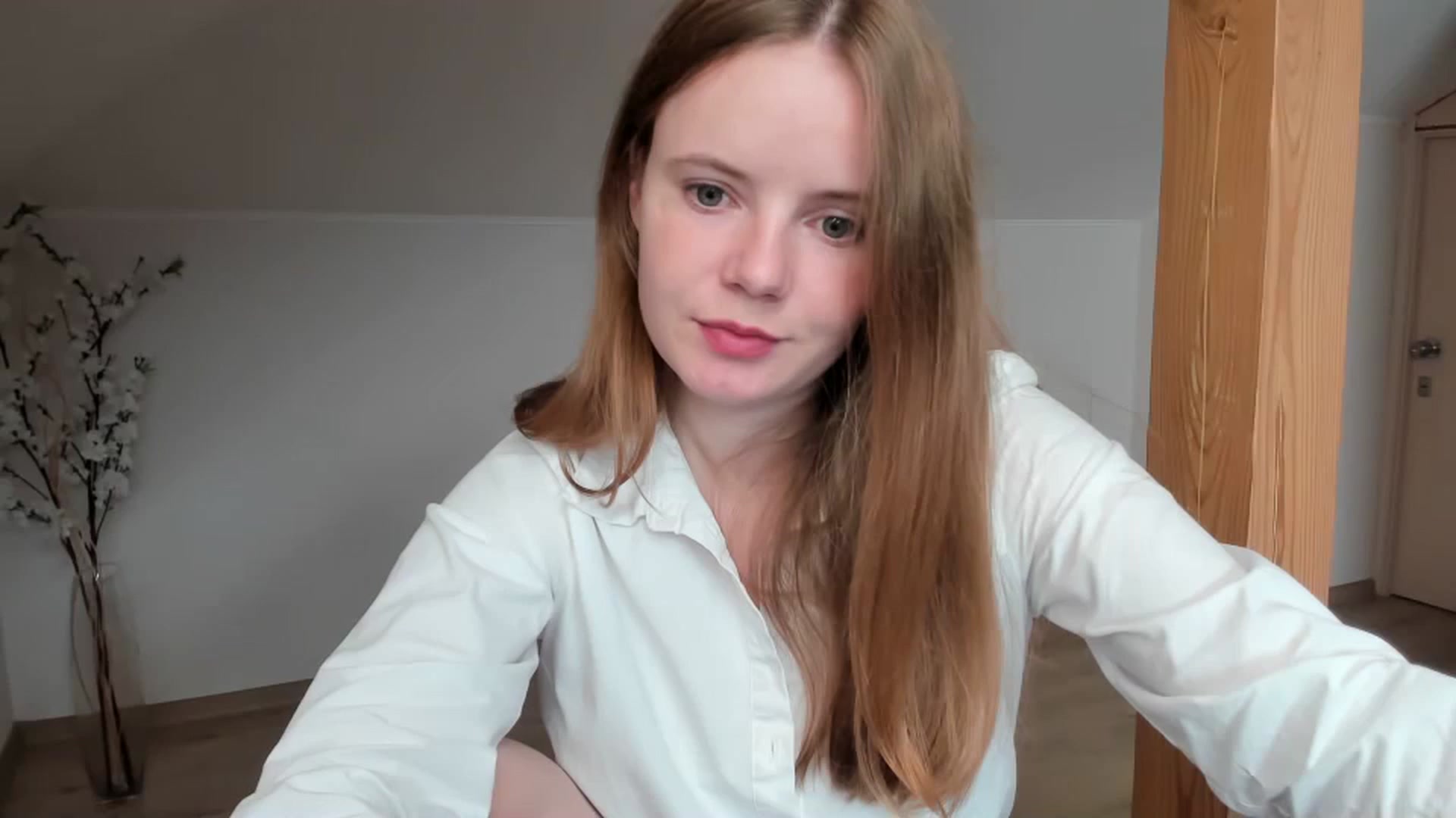 Gallery image thumbnail from Lana_Kitty20's myfreecams stream on, 09/27/2023, 13:52 image 15 of 20