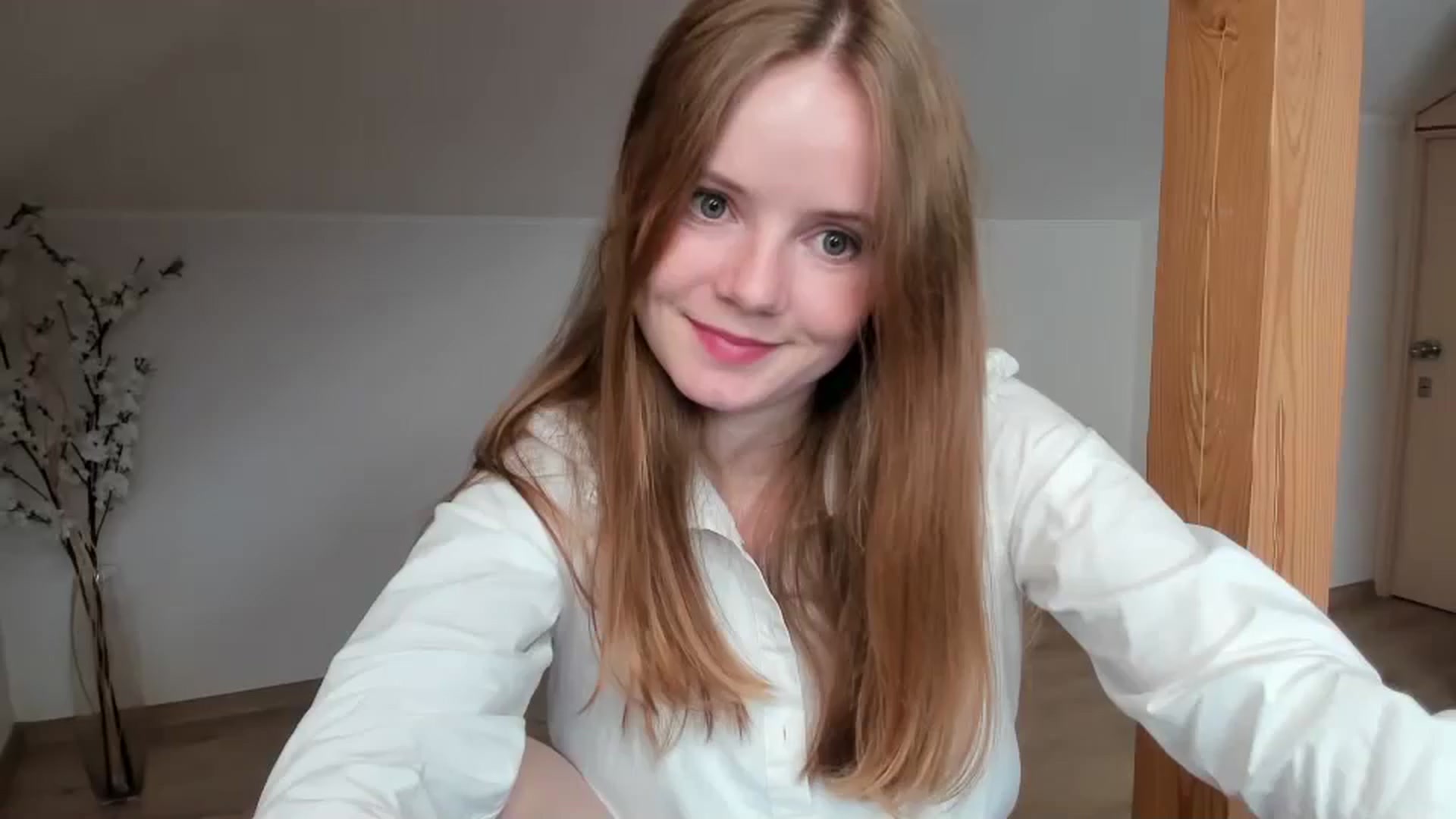 Gallery image thumbnail from Lana_Kitty20's myfreecams stream on, 09/27/2023, 13:52 image 16 of 20