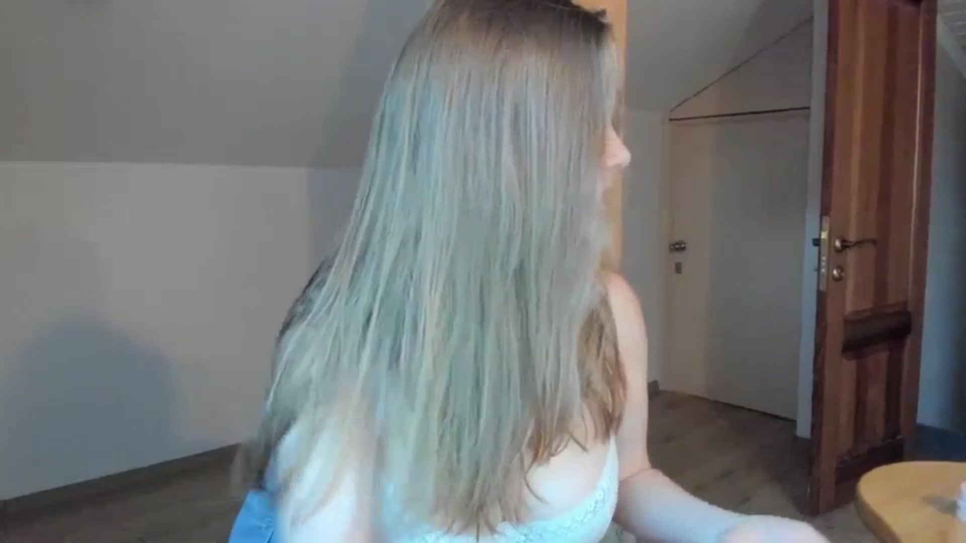 Gallery image thumbnail from Lana_Kitty20's myfreecams stream on, 10/10/2023, 15:49 image 2 of 20