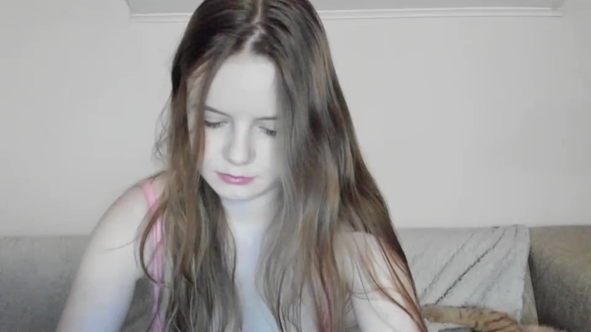 Gallery image thumbnail from Lana_Kitty20's myfreecams stream on, 02/01/2024, 19:38 image 17 of 20
