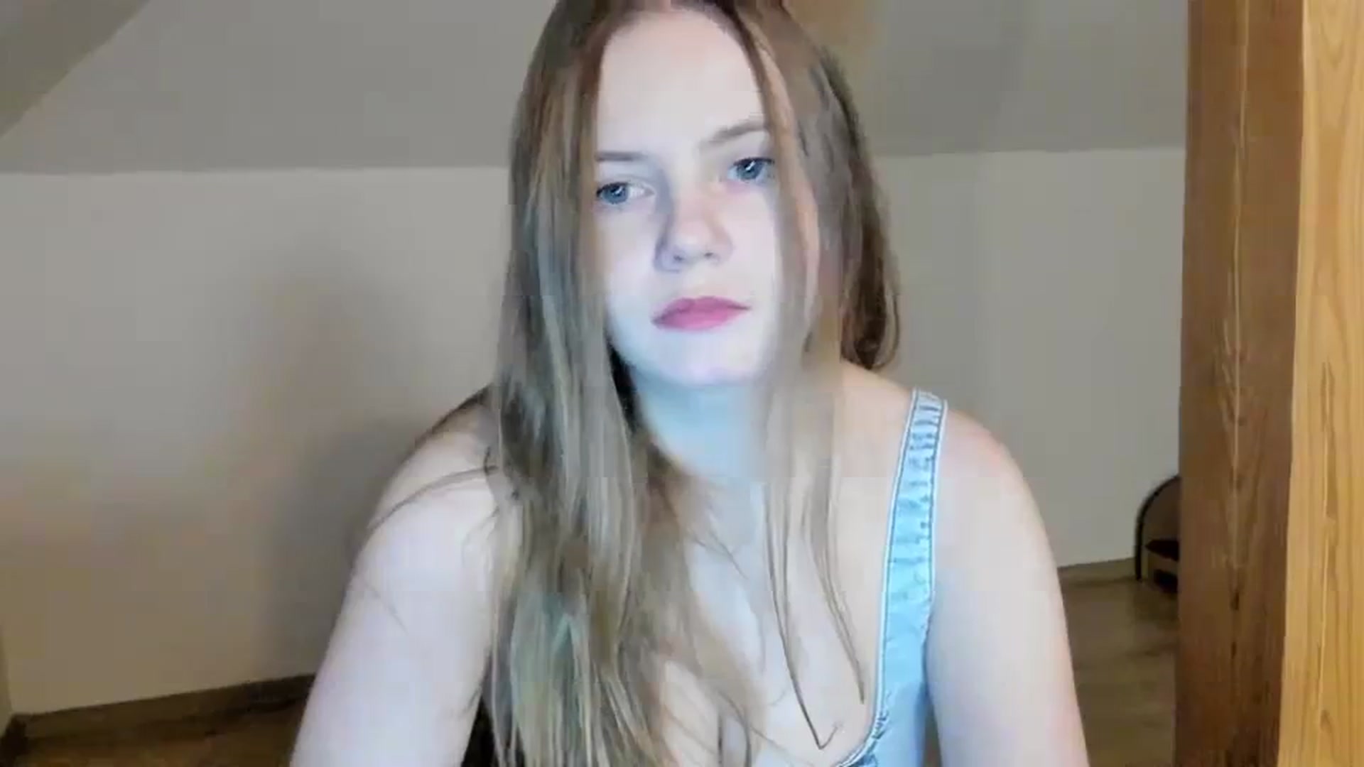 Gallery image thumbnail from Lana_Kitty20's myfreecams stream on, 02/02/2024, 17:36 image 8 of 20