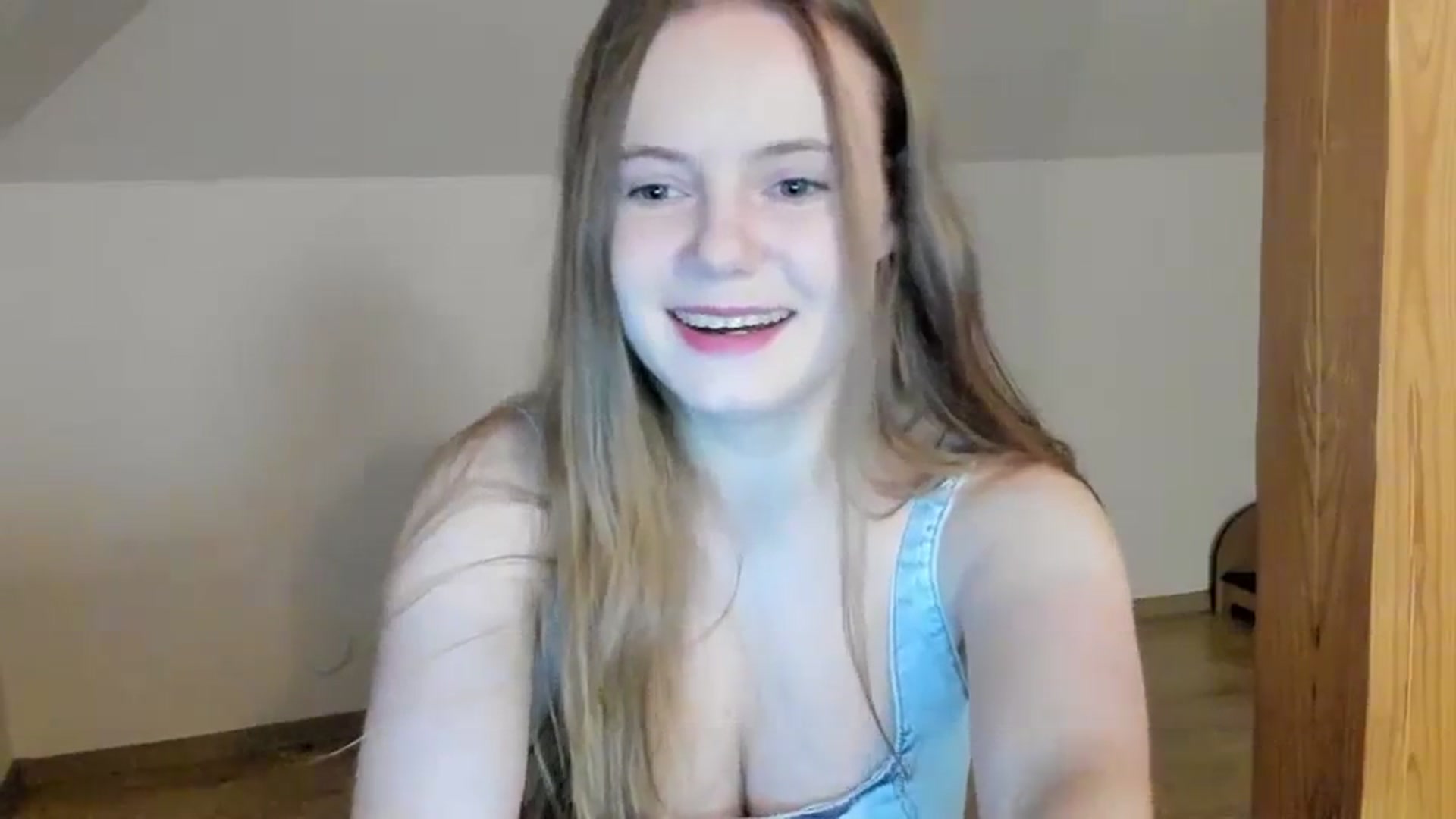 Gallery image thumbnail from Lana_Kitty20's myfreecams stream on, 02/02/2024, 17:36 image 2 of 20