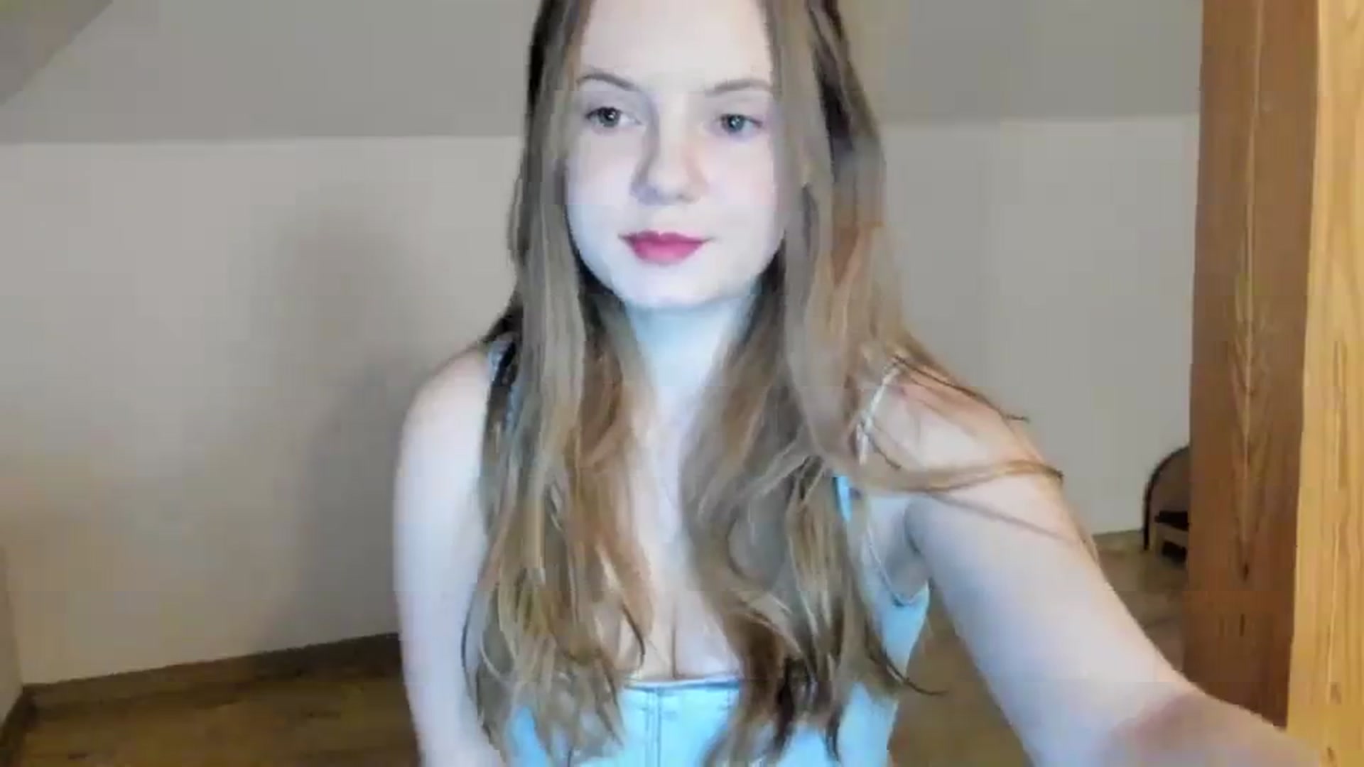Gallery image thumbnail from Lana_Kitty20's myfreecams stream on, 02/02/2024, 17:36 image 17 of 20