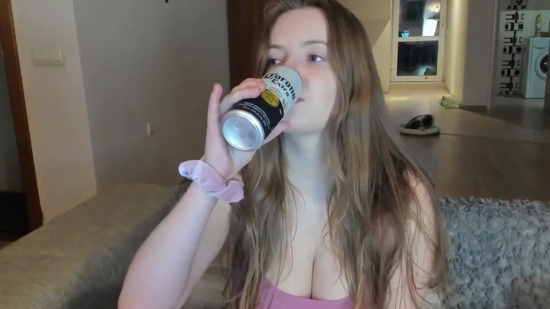 Gallery image thumbnail from Lana_Kitty20's myfreecams stream on, 05/28/2024, 01:22 image 12 of 20