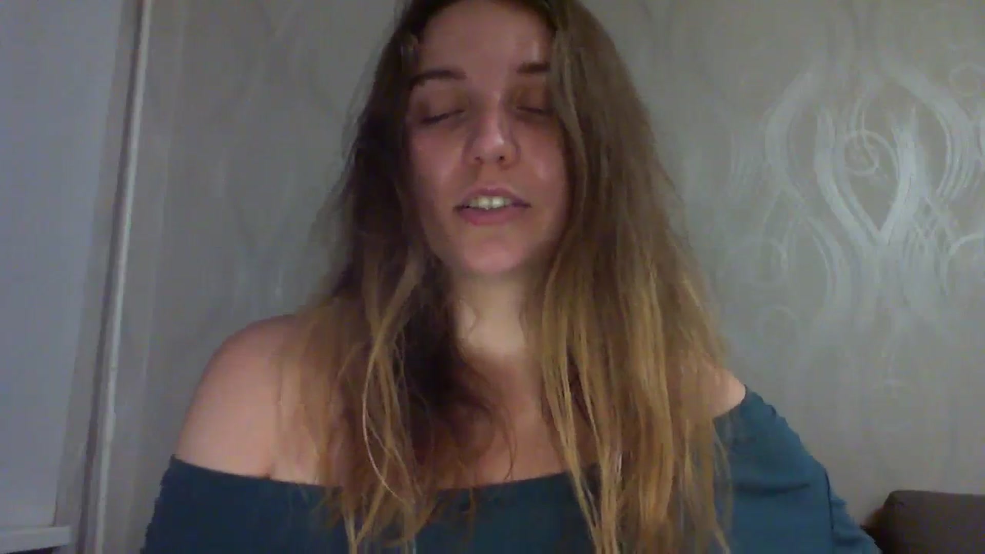 Gallery image thumbnail from Lana_Lasagna's myfreecams stream on, 09/01/2023, 19:43 image 6 of 20
