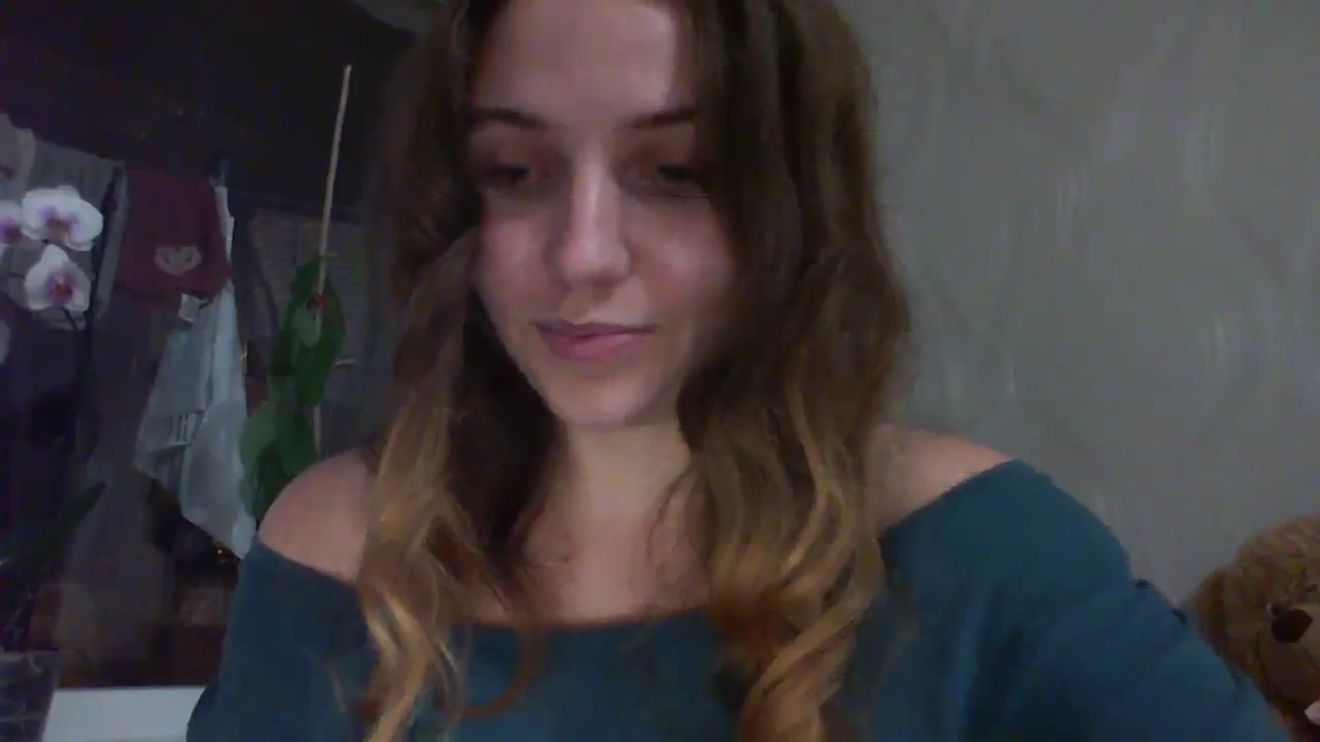 Gallery image thumbnail from Lana_Lasagna's myfreecams stream on, 09/10/2023, 18:39 image 2 of 20