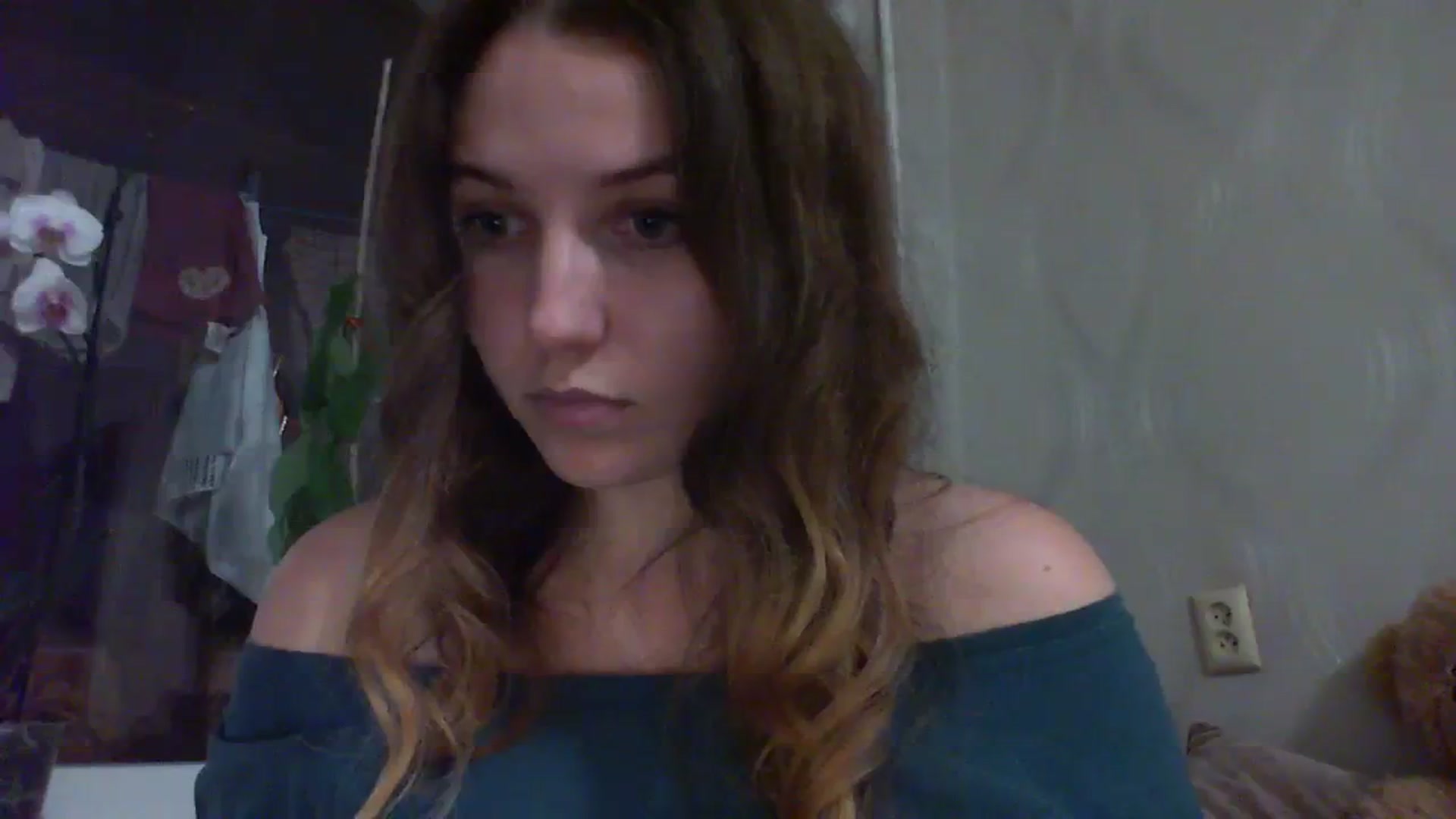 Gallery image thumbnail from Lana_Lasagna's myfreecams stream on, 09/10/2023, 18:39 image 7 of 20