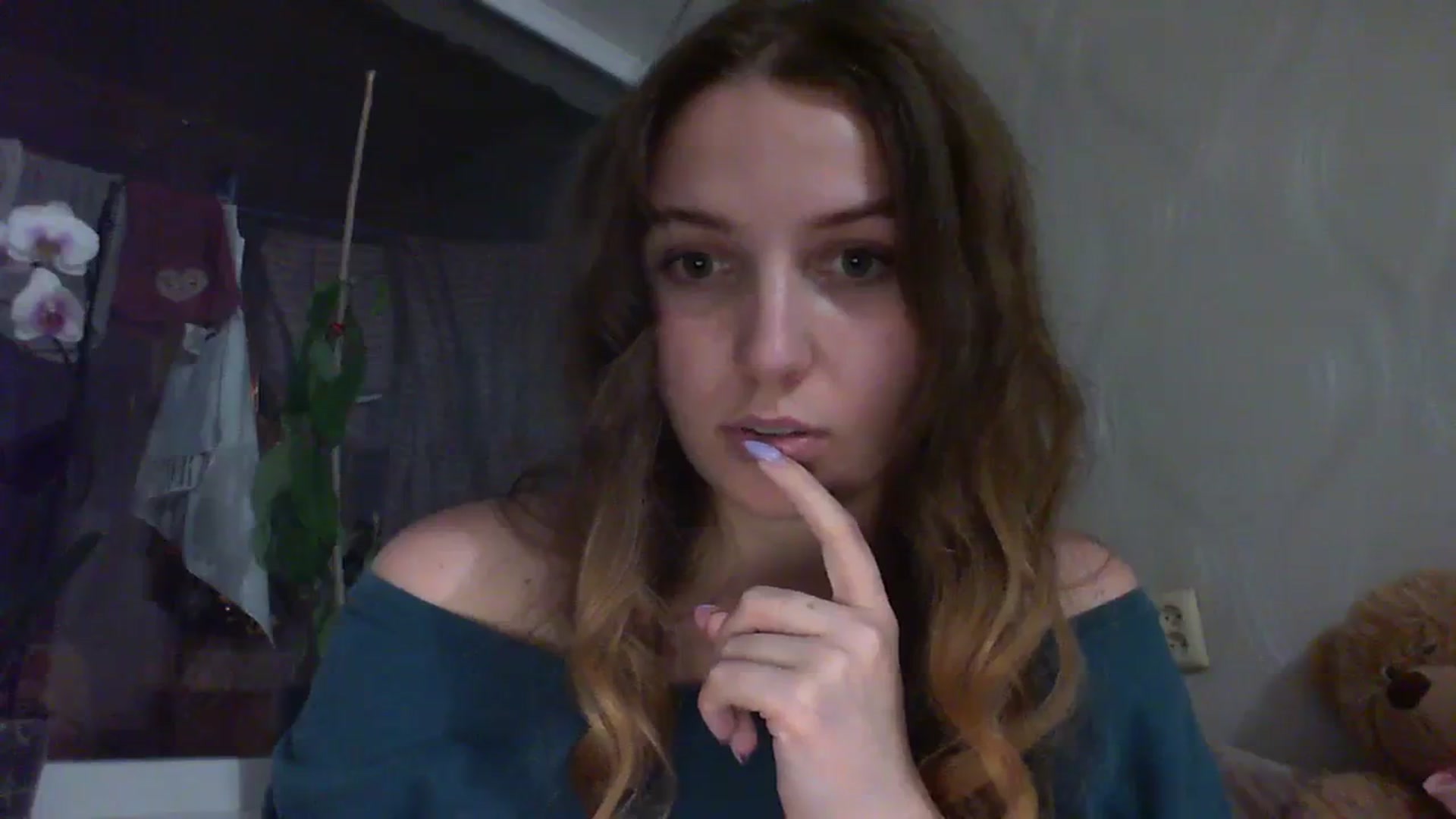 Gallery image thumbnail from Lana_Lasagna's myfreecams stream on, 09/10/2023, 18:39 image 14 of 20