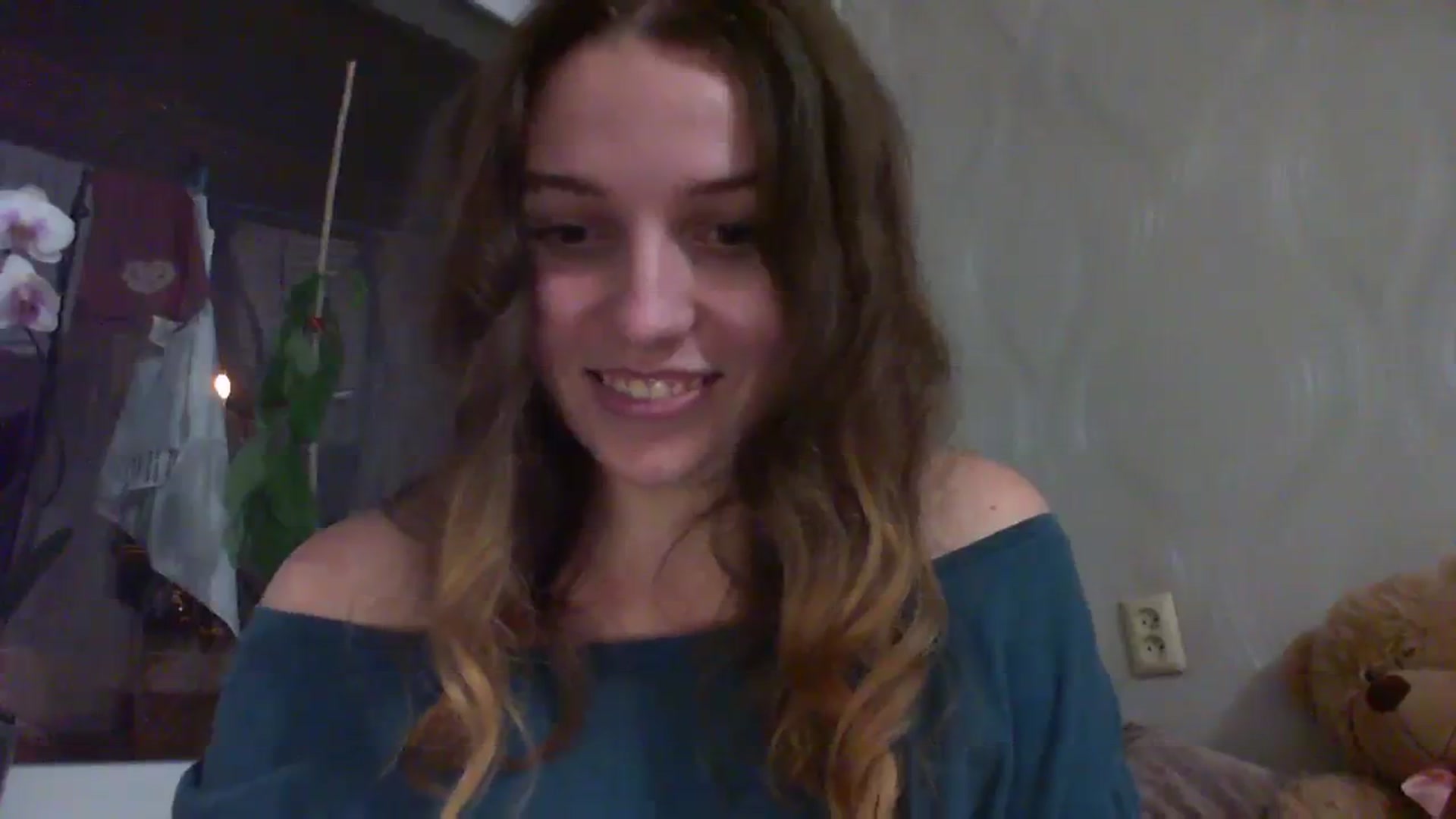 Gallery image thumbnail from Lana_Lasagna's myfreecams stream on, 09/10/2023, 18:39 image 5 of 20