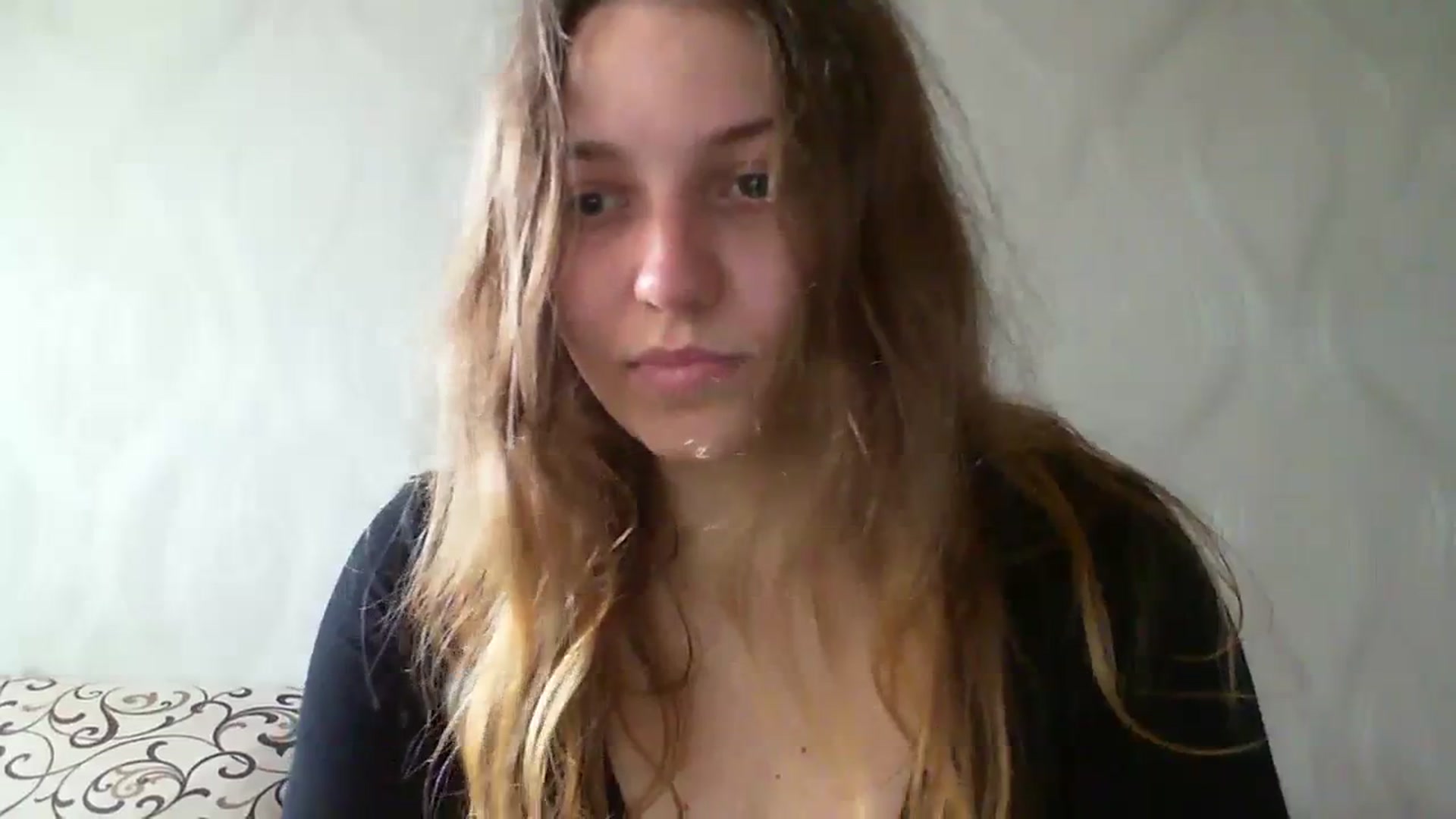 Gallery image thumbnail from Lana_Lasagna's myfreecams stream on, 10/17/2023, 12:20 image 6 of 20