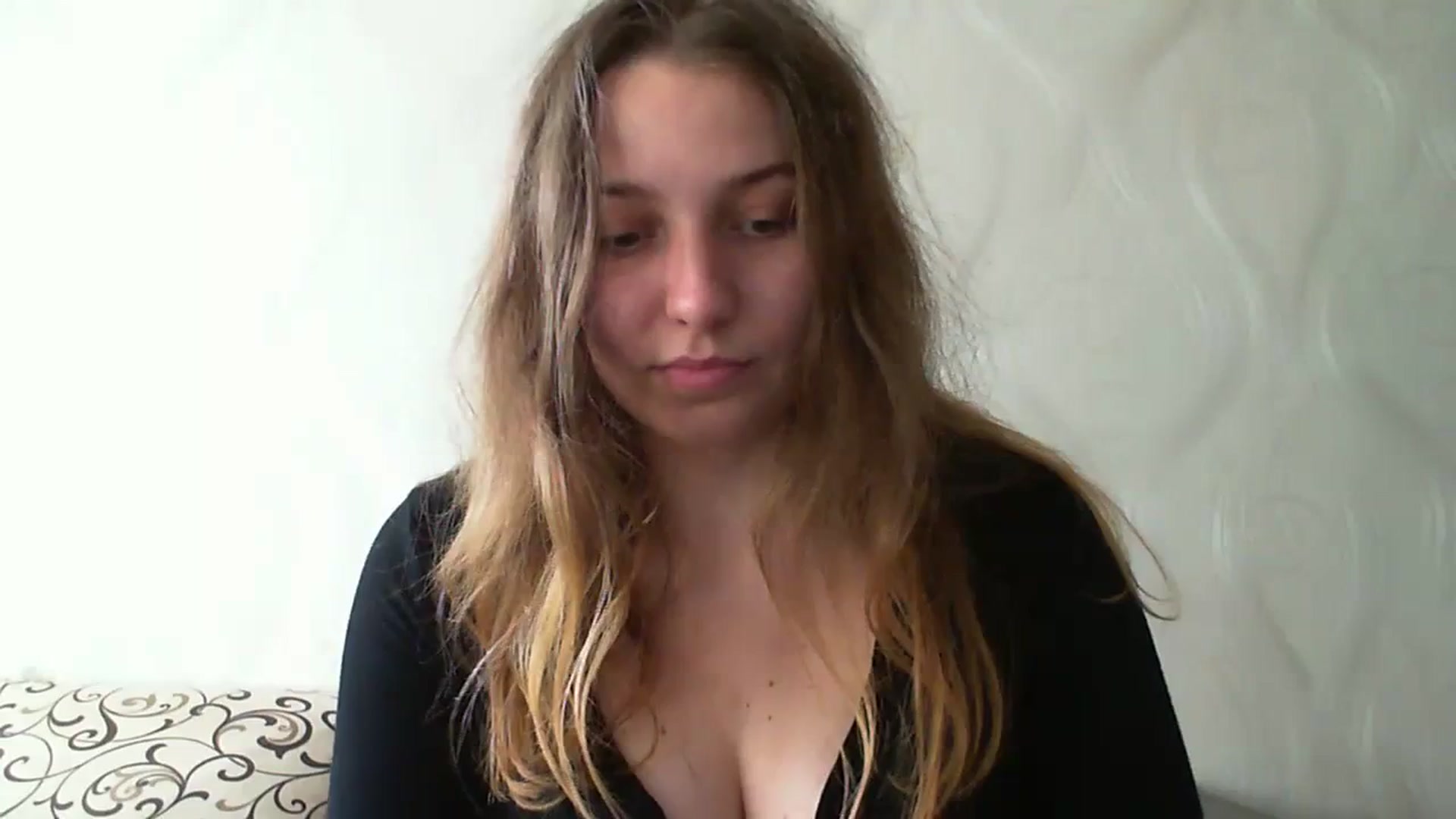 Gallery image thumbnail from Lana_Lasagna's myfreecams stream on, 10/17/2023, 12:20 image 1 of 20