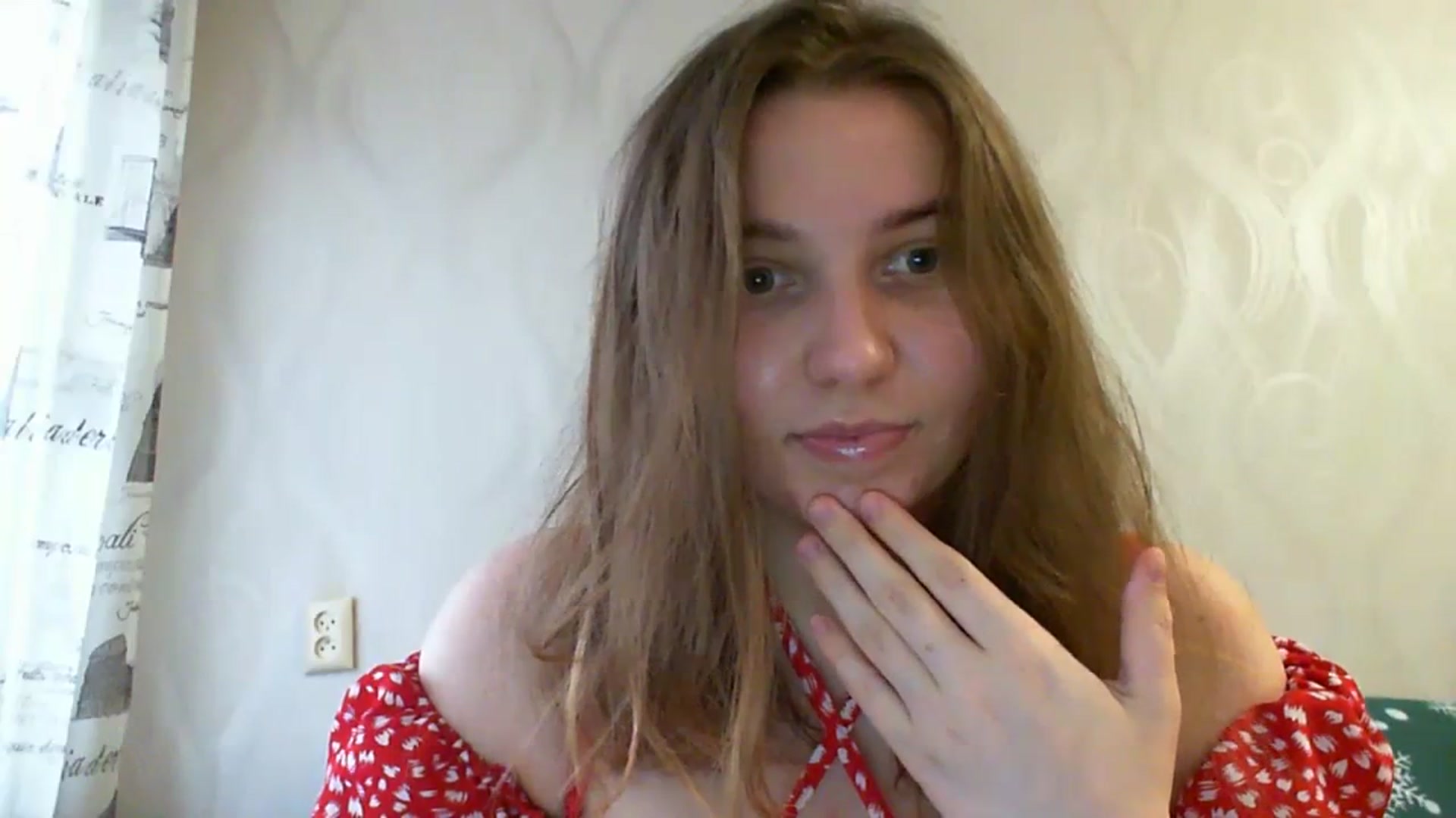 Gallery image thumbnail from Lana_Lasagna's myfreecams stream on, 01/01/2024, 12:10 image 3 of 20