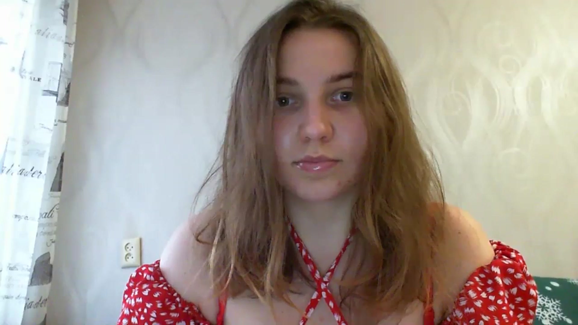 Gallery image thumbnail from Lana_Lasagna's myfreecams stream on, 01/01/2024, 12:10 image 4 of 20