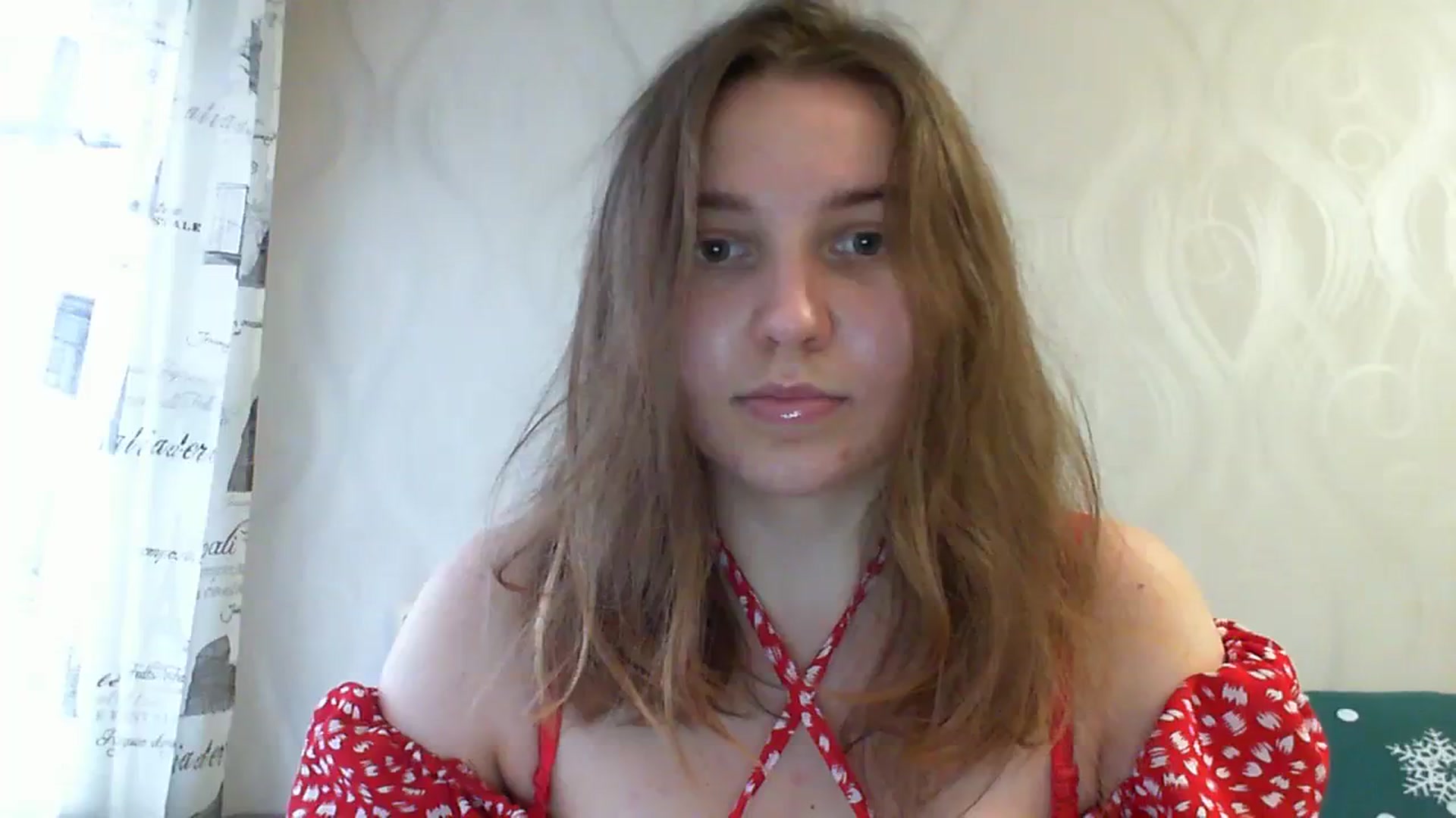 Gallery image thumbnail from Lana_Lasagna's myfreecams stream on, 01/01/2024, 12:10 image 11 of 20