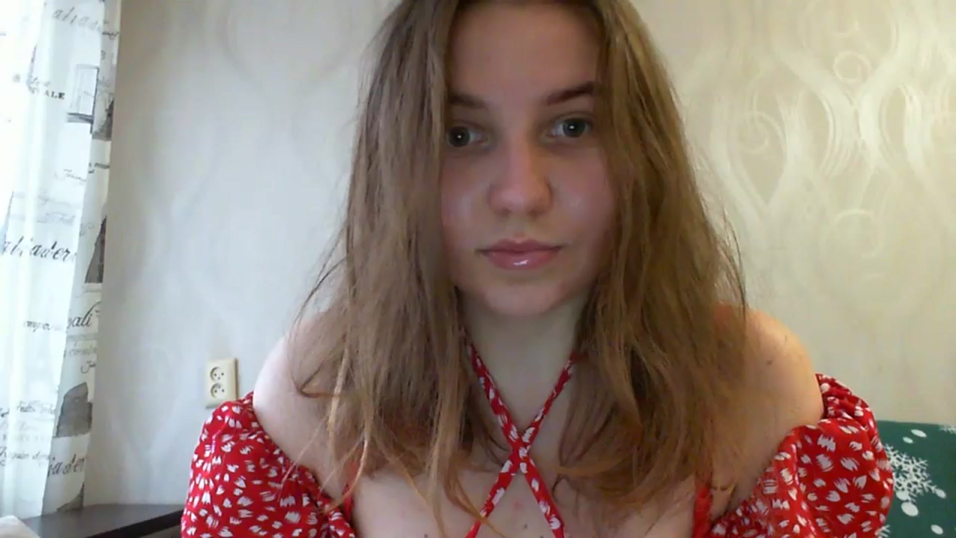 Gallery image thumbnail from Lana_Lasagna's myfreecams stream on, 01/01/2024, 12:10 image 1 of 20
