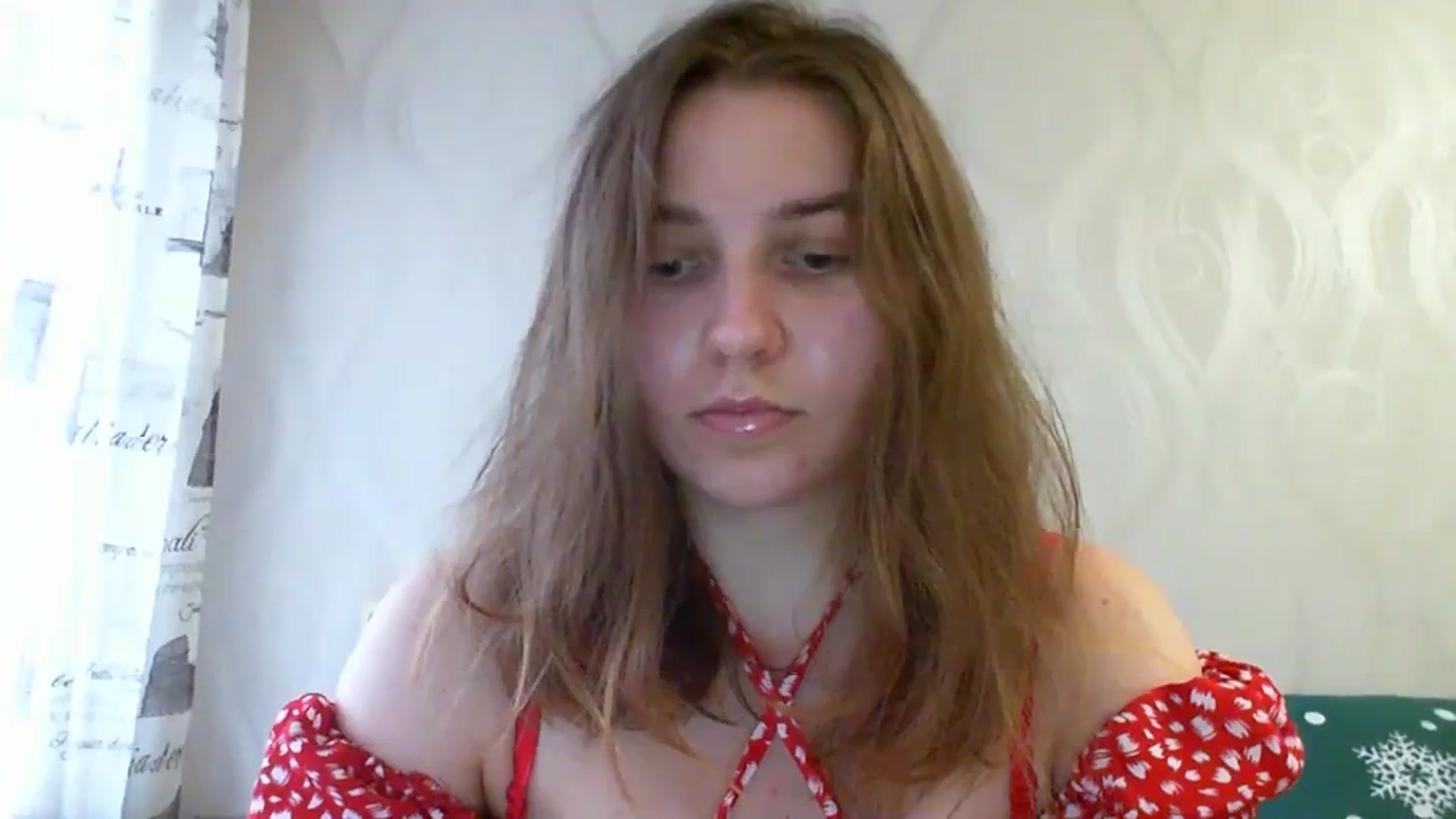 Gallery image thumbnail from Lana_Lasagna's myfreecams stream on, 01/01/2024, 12:10 image 19 of 20